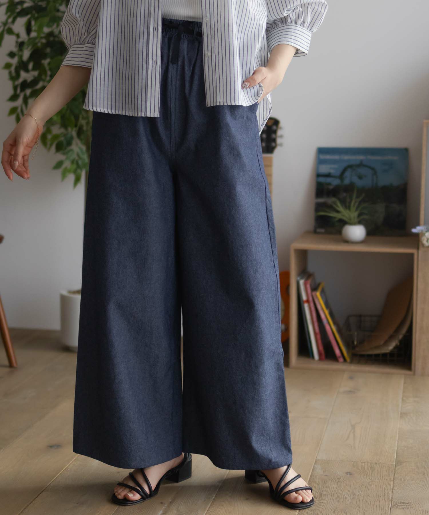 nAvy  毎日はきたくなるデニム「マイデニ」 イージーワイドパンツ レディース商品サムネイル-2