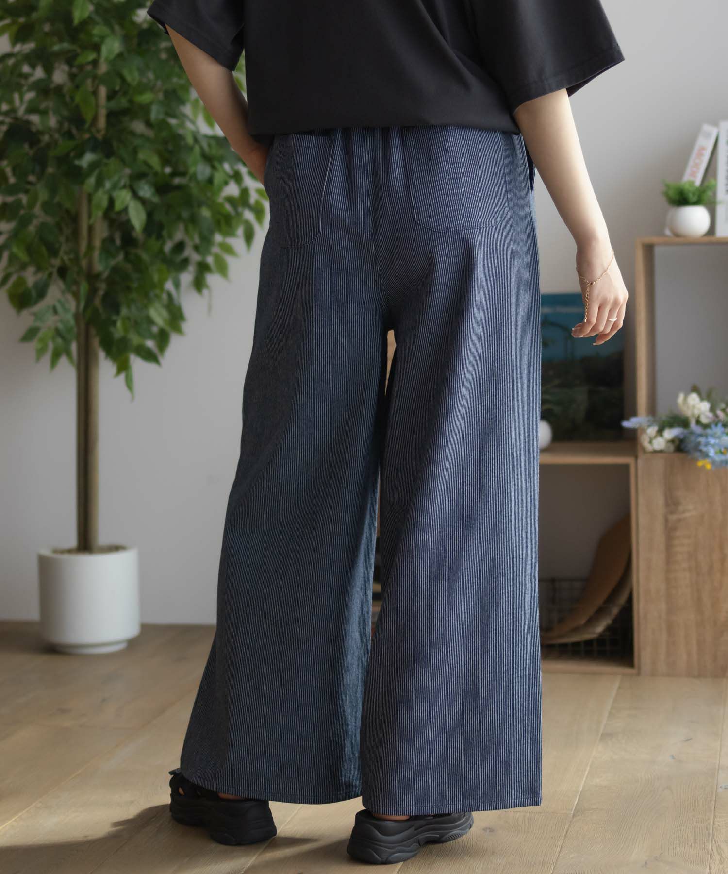 nAvy  毎日はきたくなるデニム「マイデニ」 イージーワイドパンツ レディース商品サムネイル-8