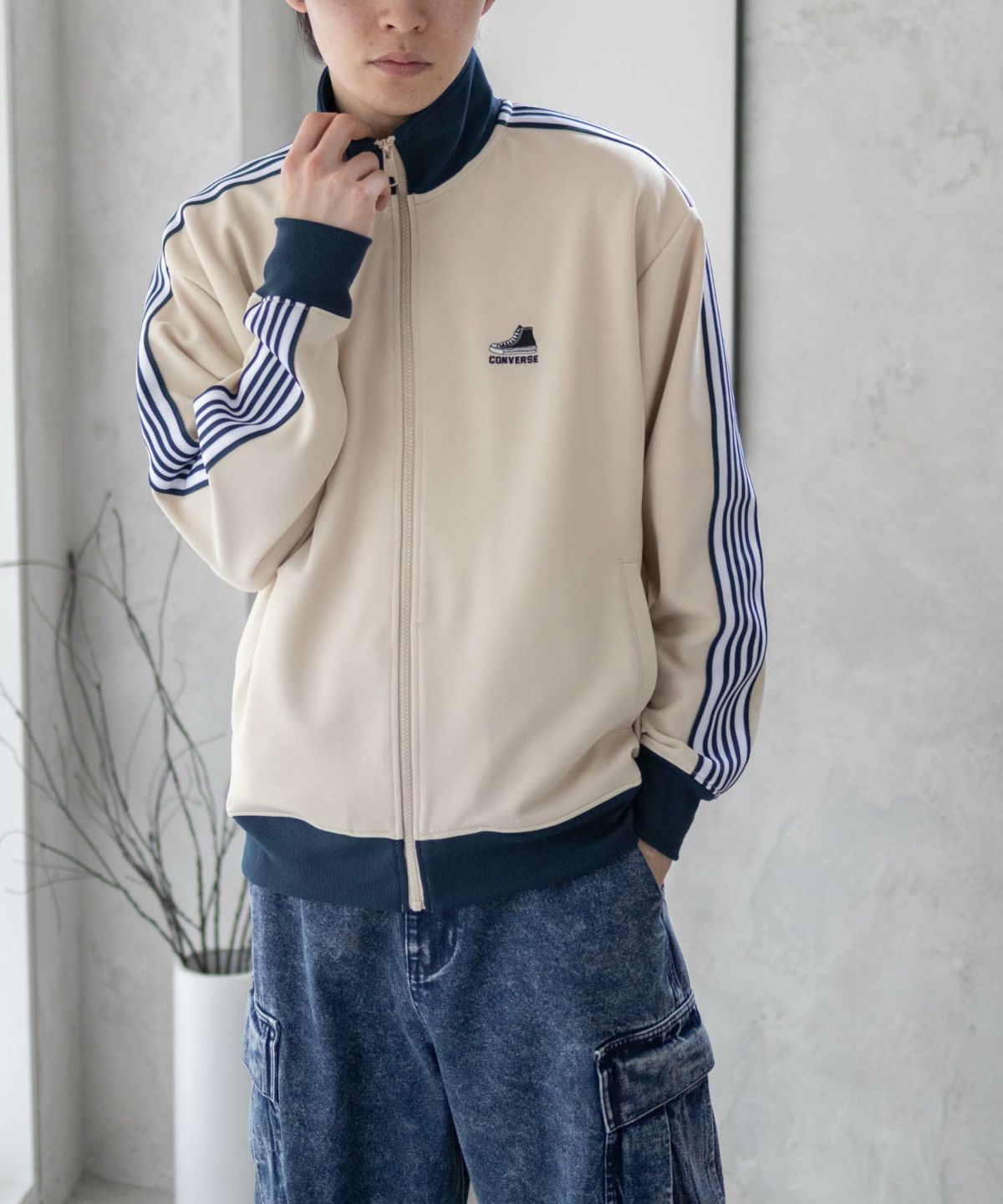 CONVERSE ポンチ素材 トラックジャケット メンズ