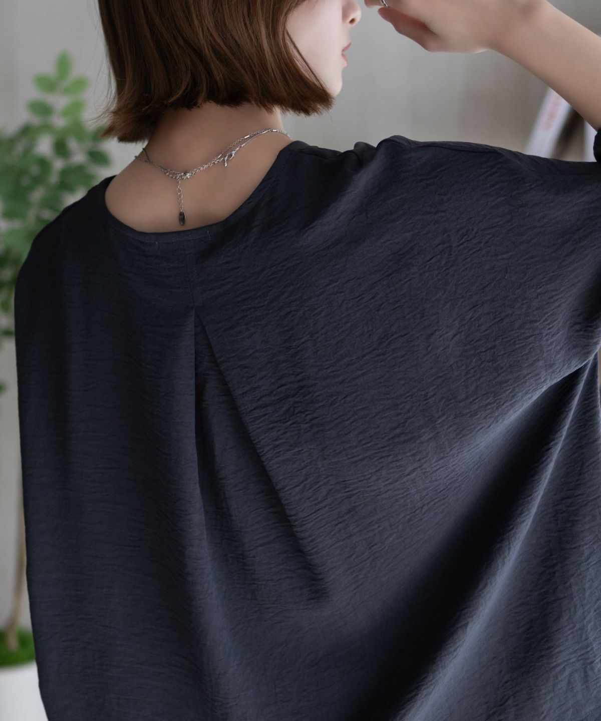 nAvy SARARI ウェーブバックタックプルオーバー レディース ネコポス 対応商品