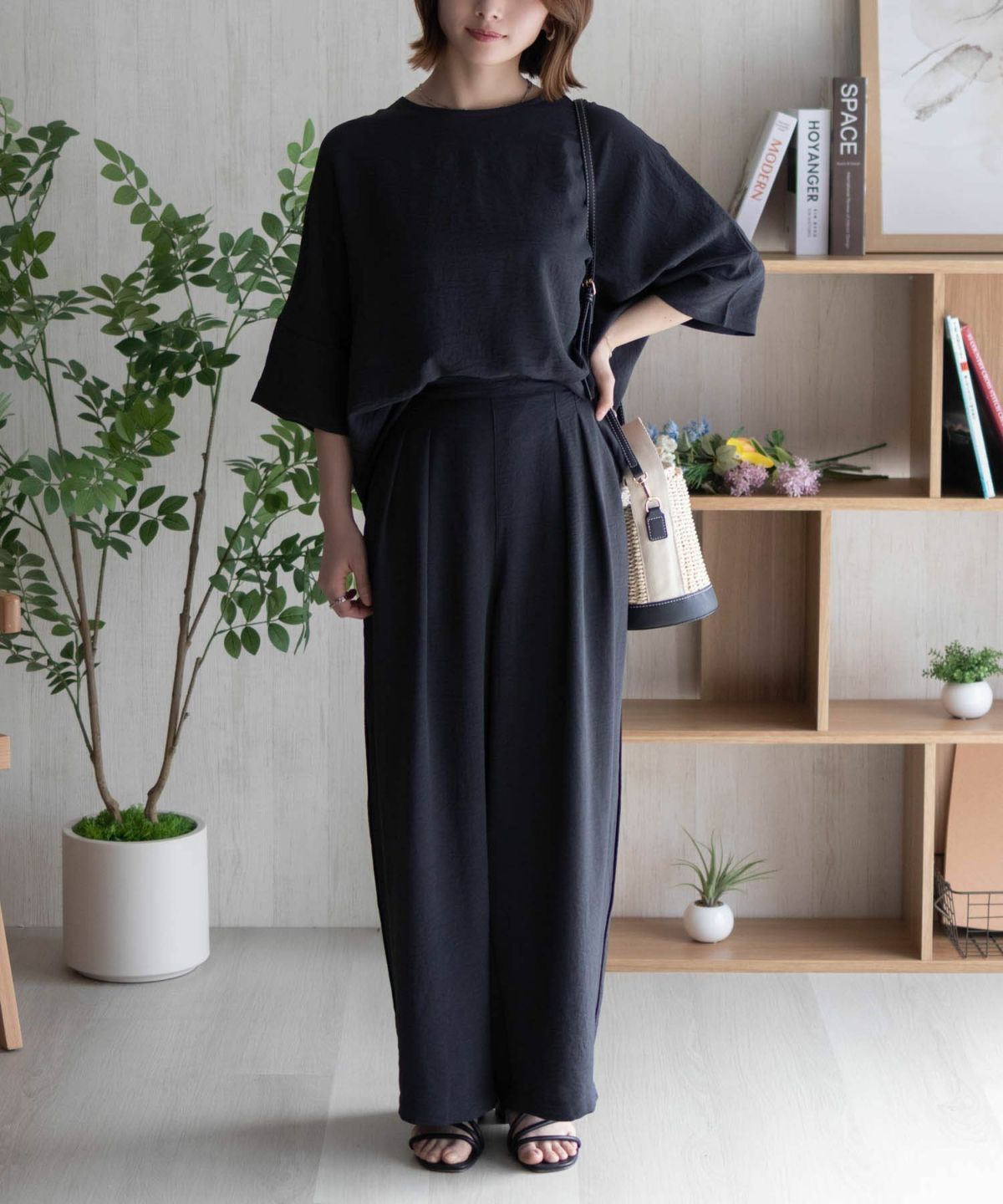 nAvy SARARI ウェーブバックタックプルオーバー レディース ネコポス 対応商品