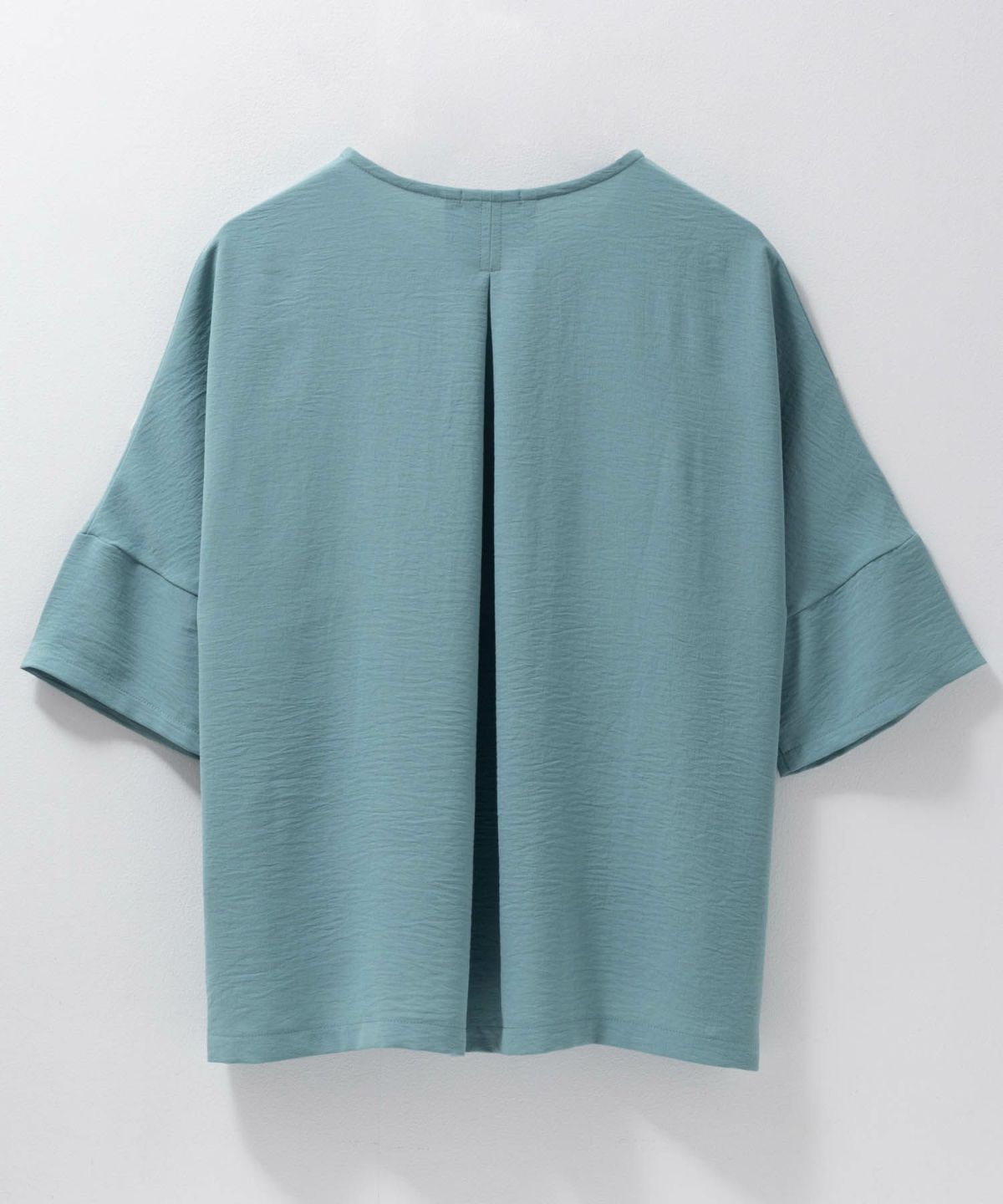 nAvy SARARI ウェーブバックタックプルオーバー レディース ネコポス 対応商品