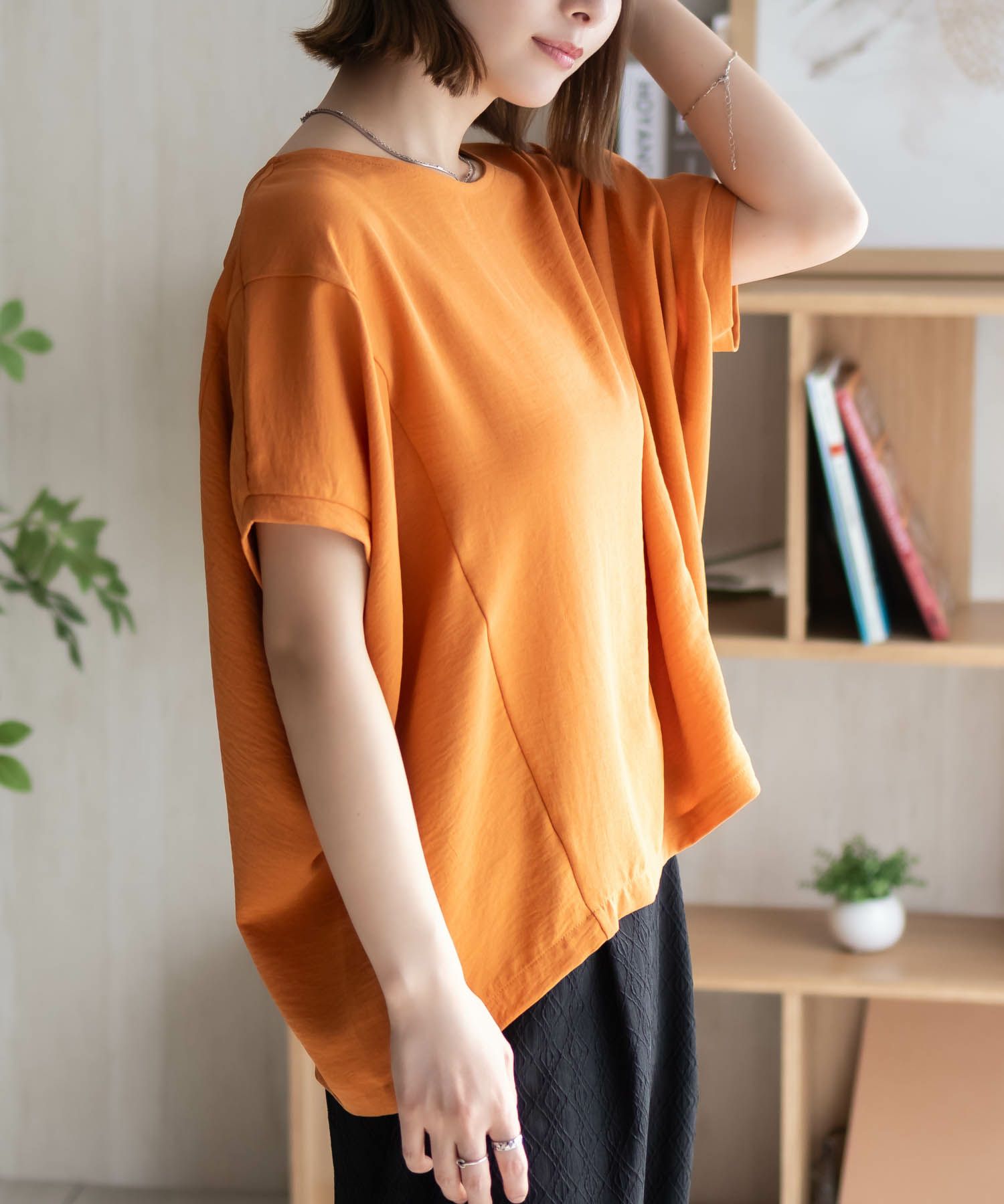 nAvy SARARI ウェーブサテンドルマンプルオーバー レディース ネコポス 対応商品