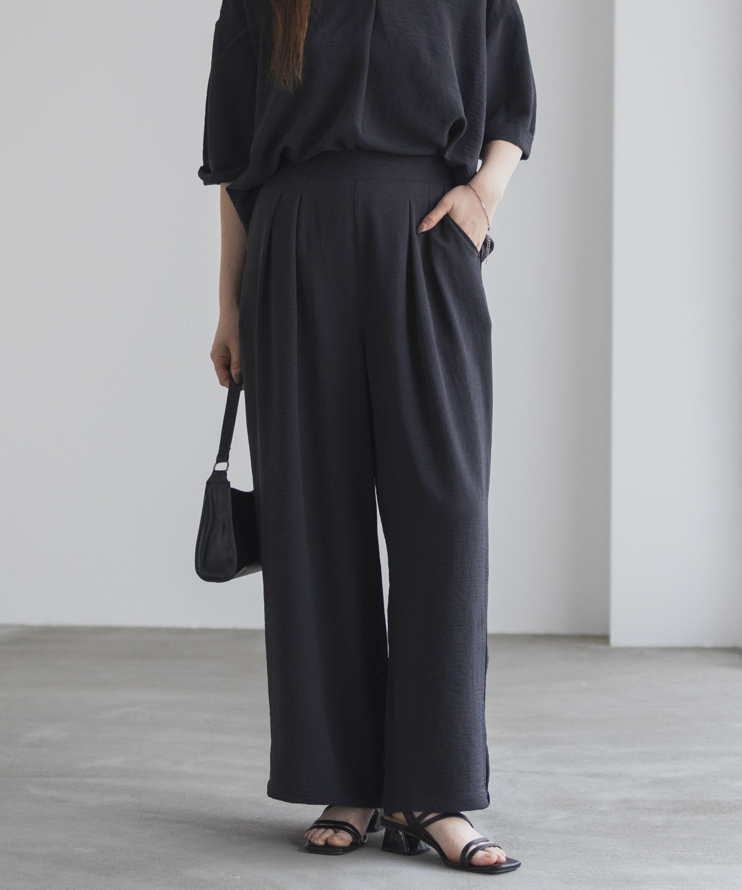 nAvy SARARI ウェーブワイドパンツ レディース