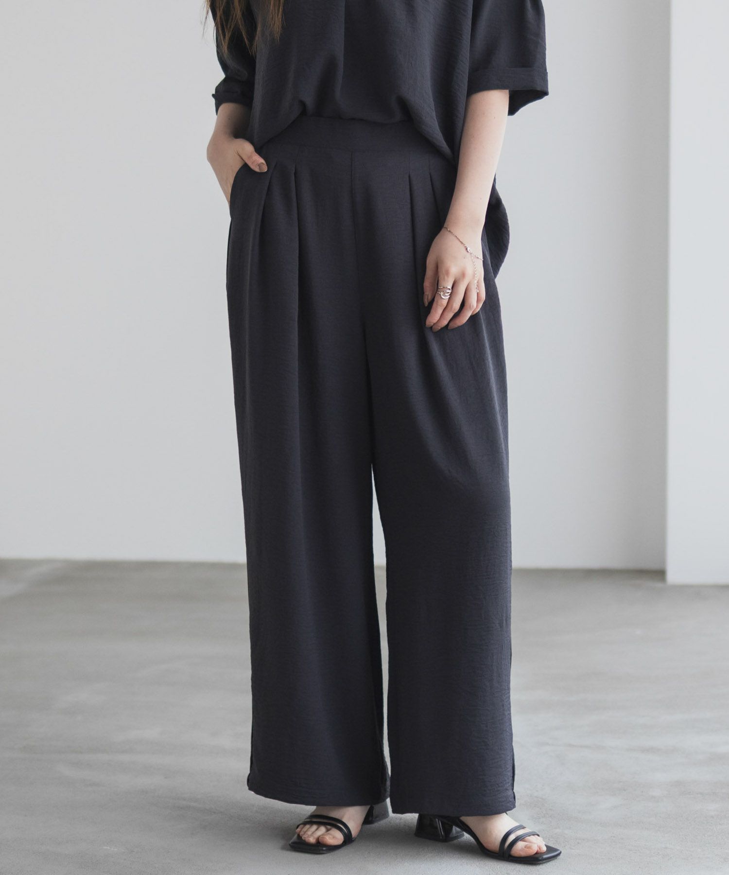 nAvy SARARI ウェーブワイドパンツ レディース