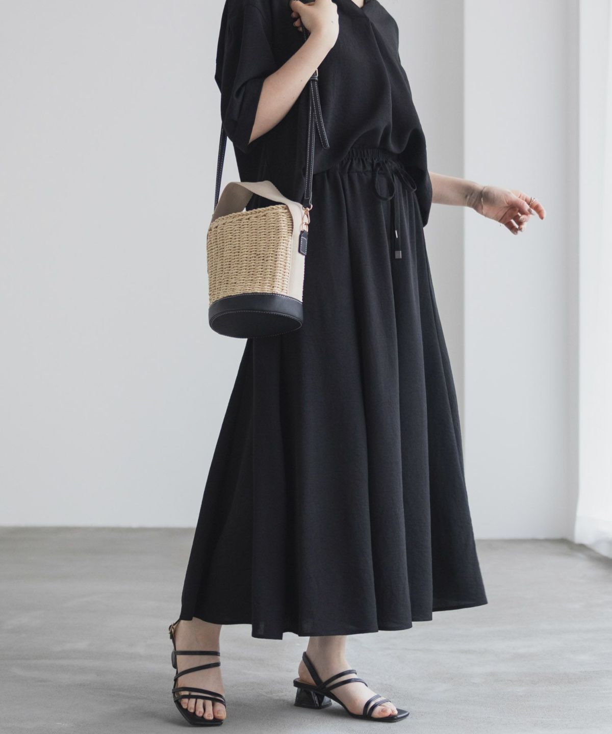 nAvy SARARI ウェーブフレアスカート レディース