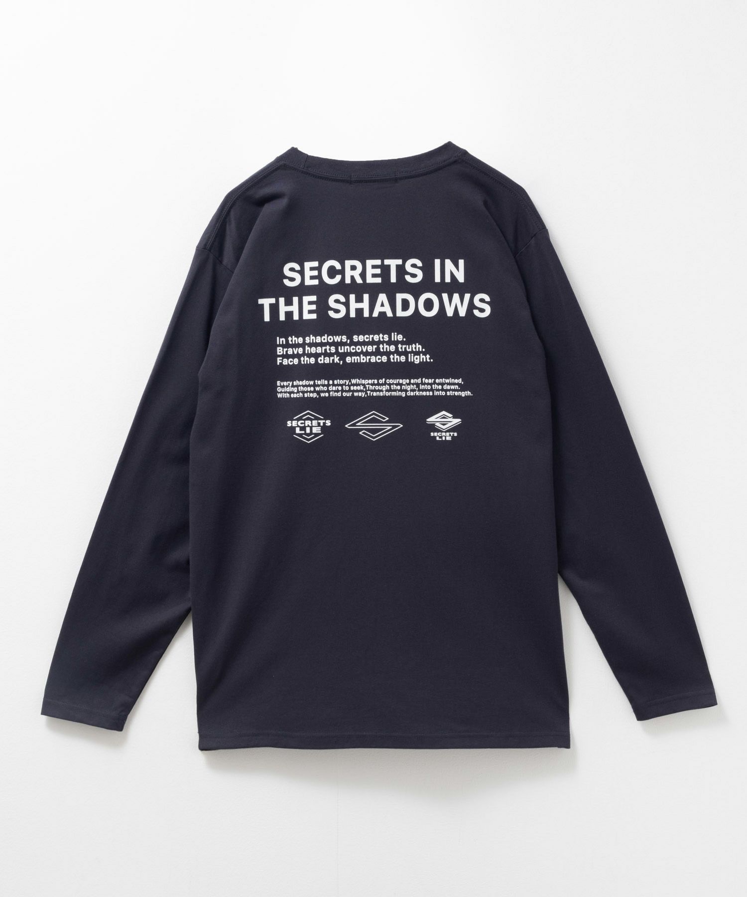 T-GRAPHICS メッセージプリント長袖Tシャツ メンズ