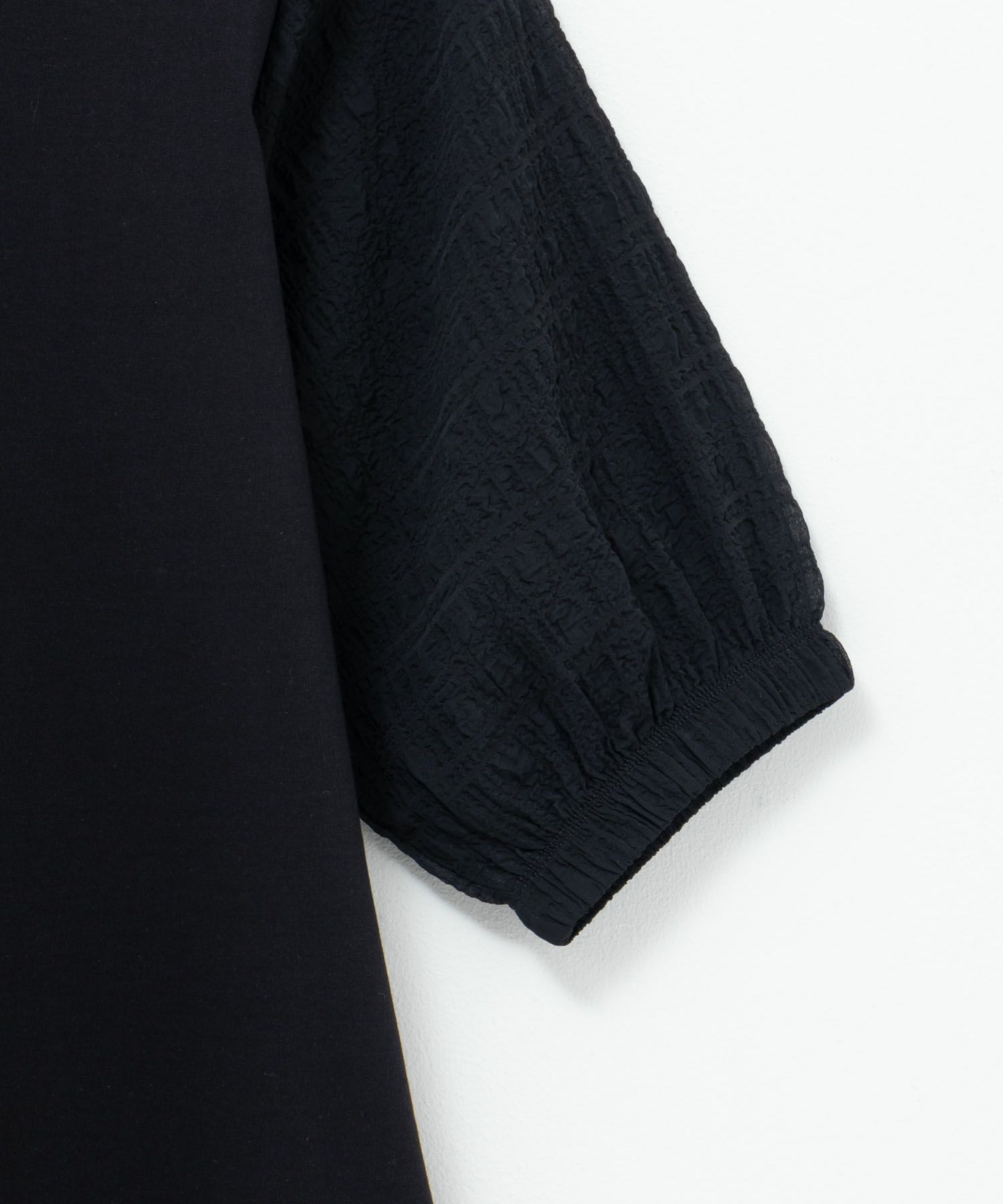 HusHusH 袖異素材プルオーバー レディース メール便 対応商品商品画像-22