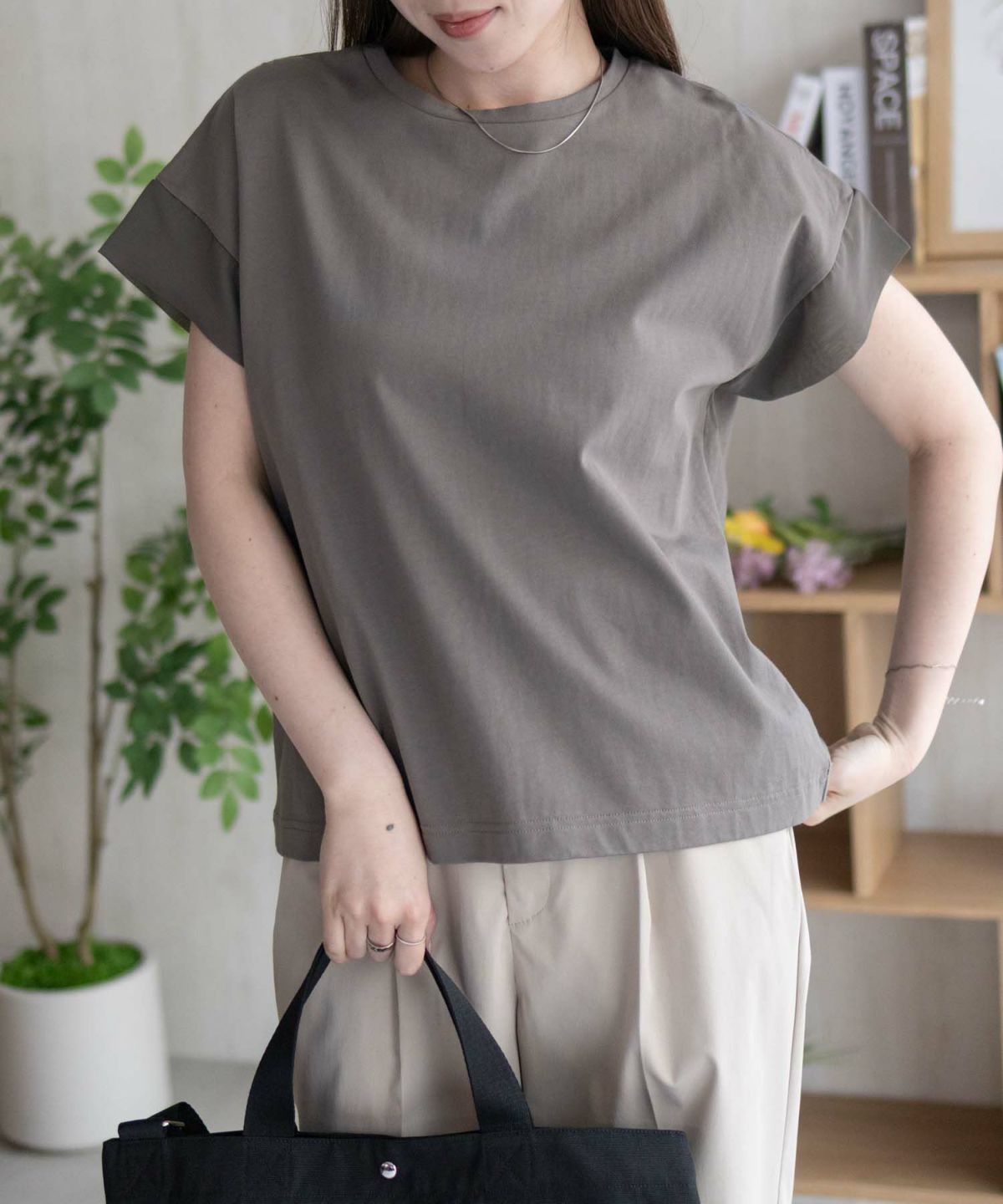 HusHusH 袖切替プルオーバー レディース ネコポス 対応商品