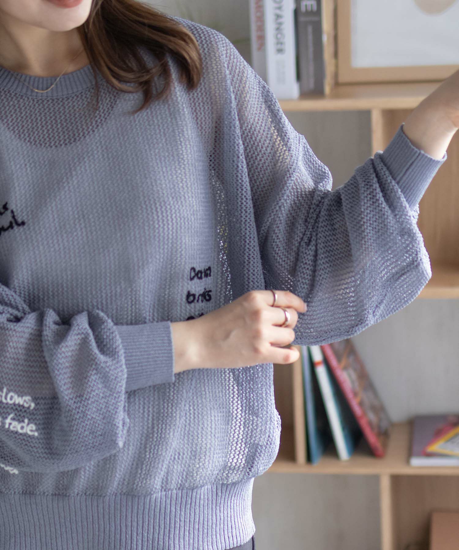 nAvy ランダム刺繍プルオーバー レディース