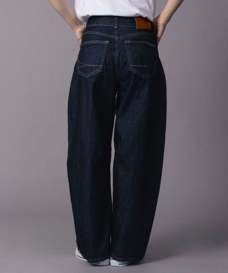 SOMETHING  HANA タックカーブデニムパンツ レディース商品画像-5