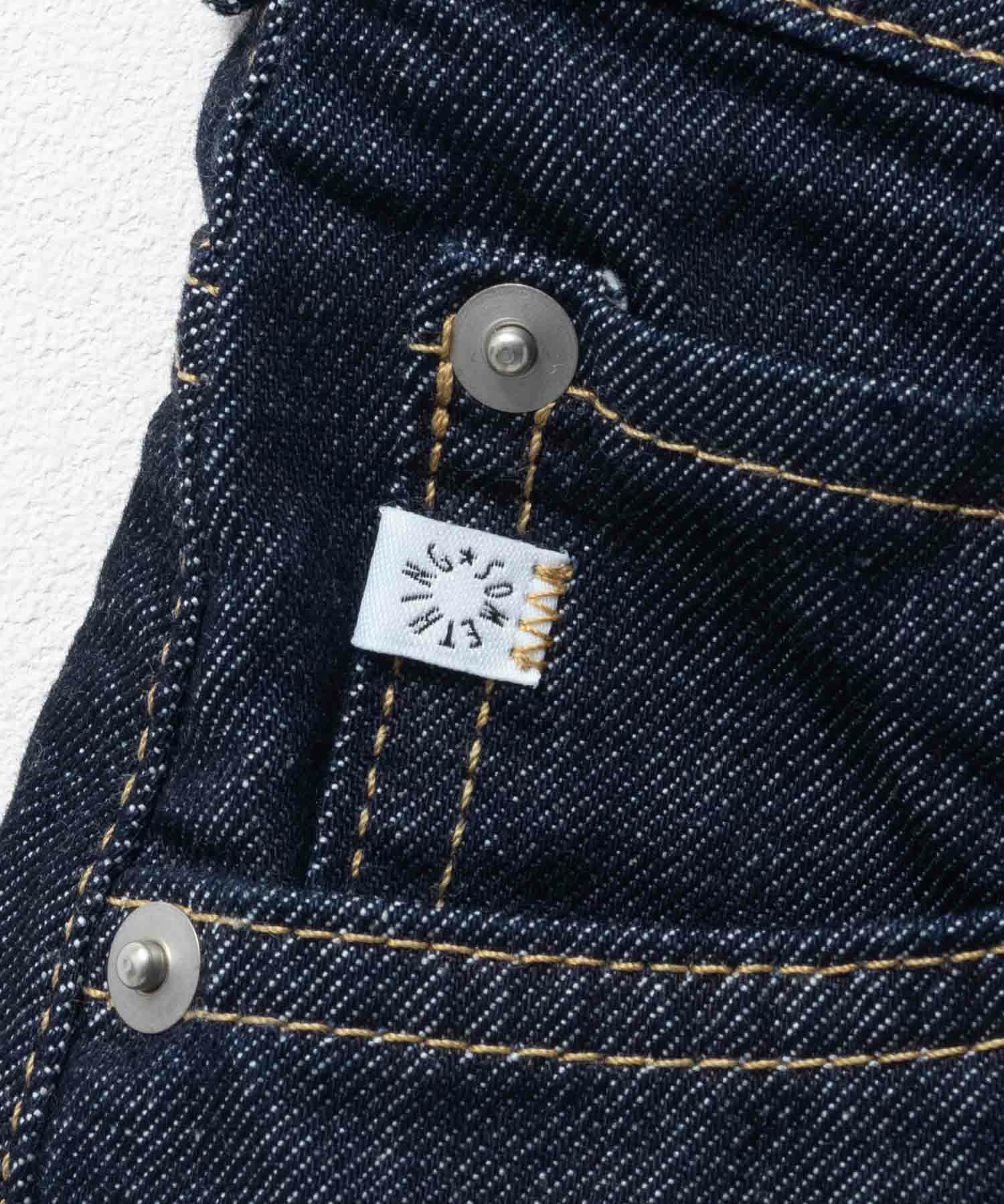 SOMETHING HANA タックカーブデニムパンツ レディース