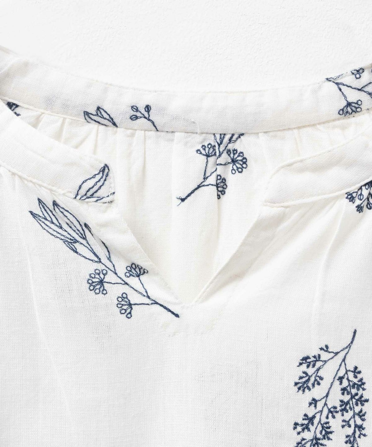 Howdy Marie インドファブリック 綿麻刺繍プルオーバー レディース