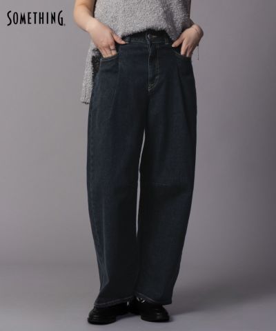 SOMETHING  HANA タックカーブデニムパンツ レディース