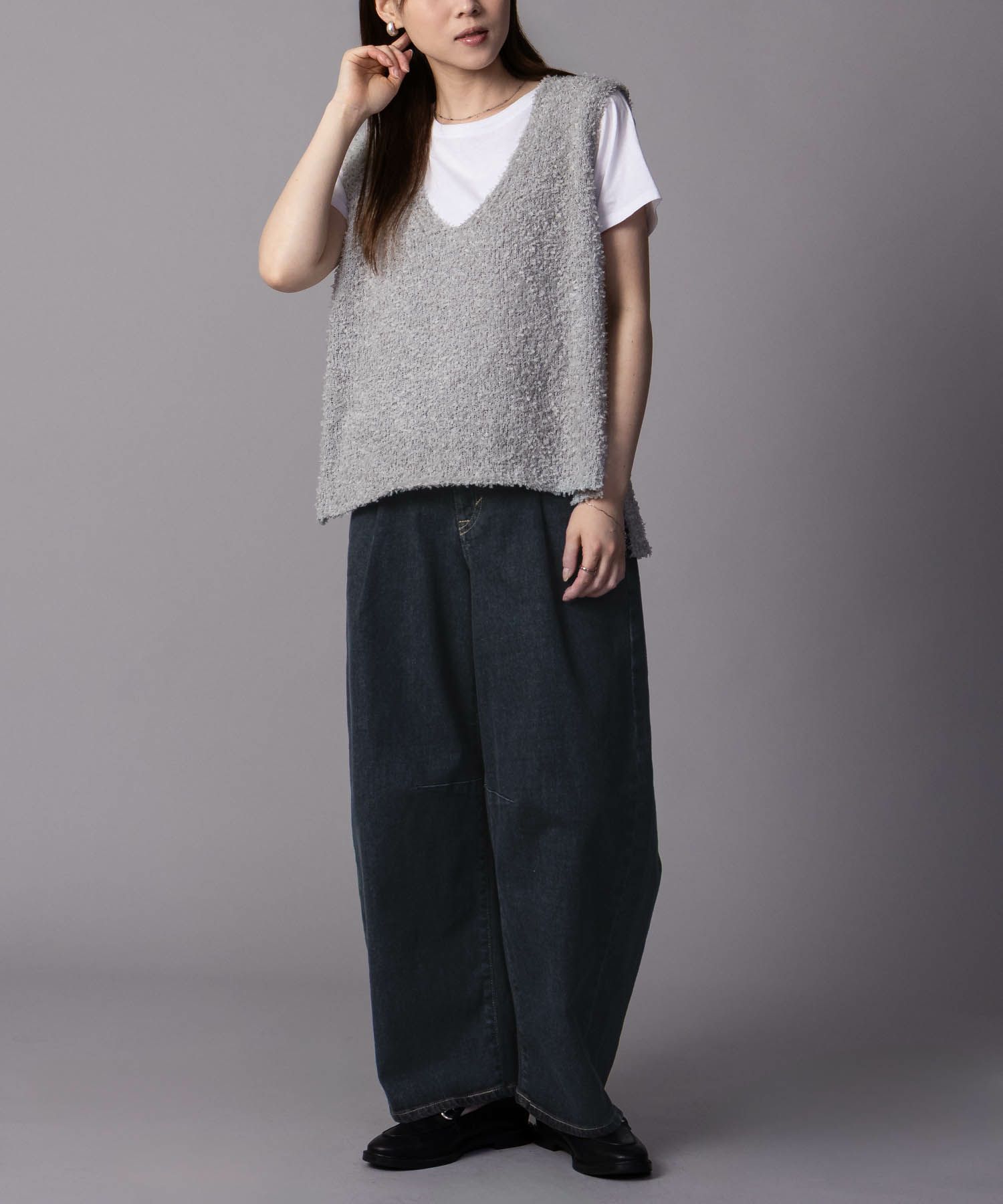 SOMETHING HANA タックカーブデニムパンツ レディース