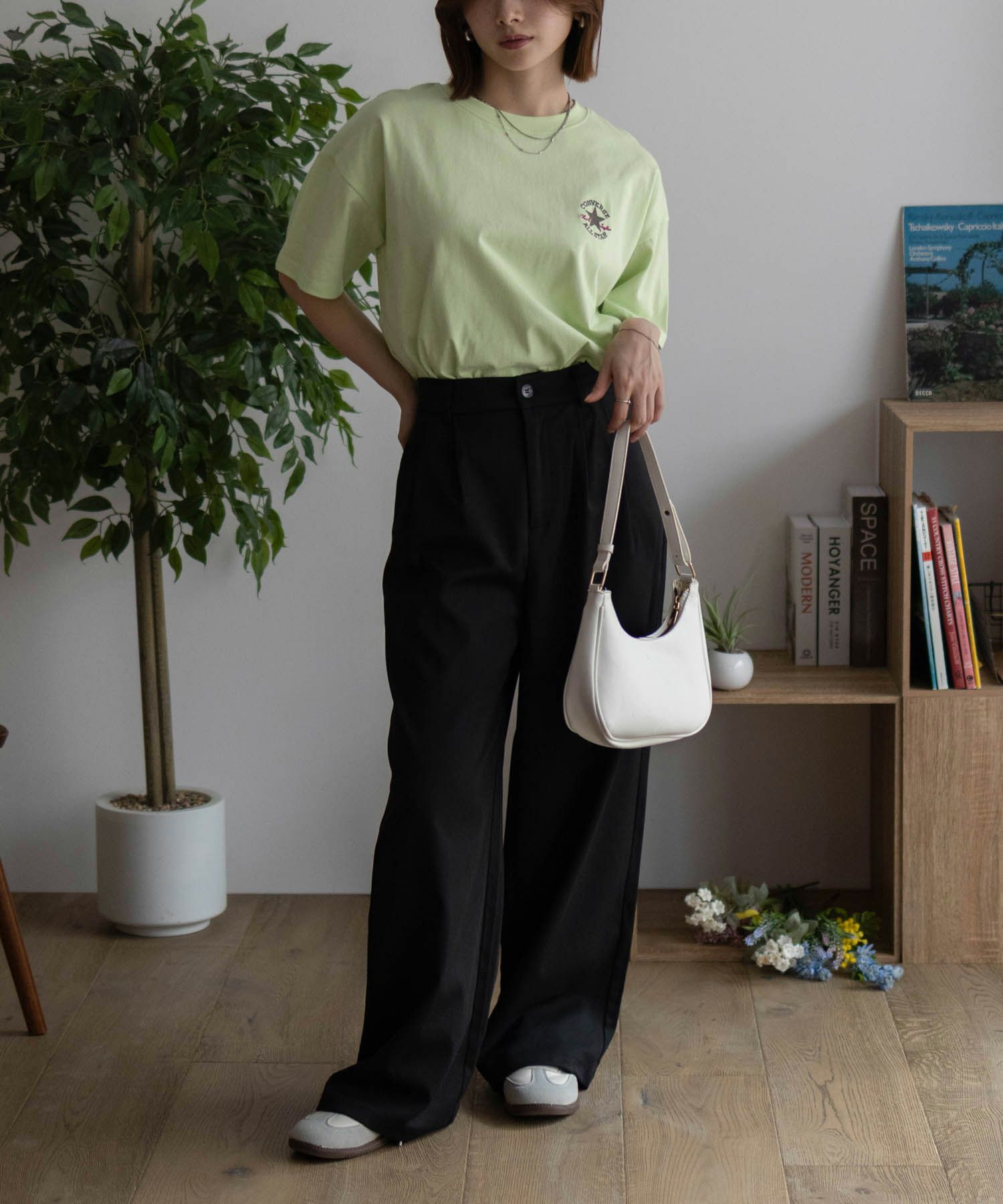 CONVERSE  ワンポイントパッチ刺繍Tシャツ レディース メール便 対応商品商品サムネイル-10