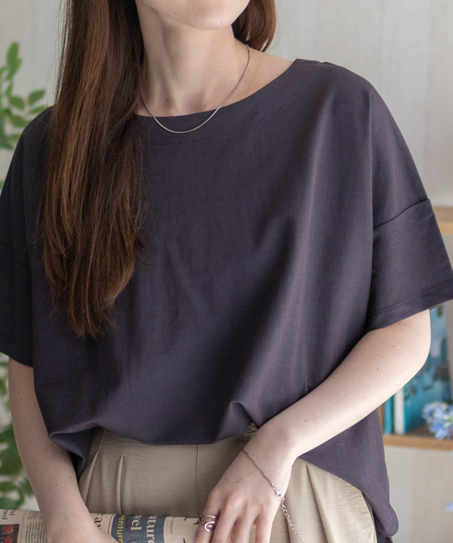 nAvy SARARI レギュラーTシャツ レディース ネコポス 対応商品