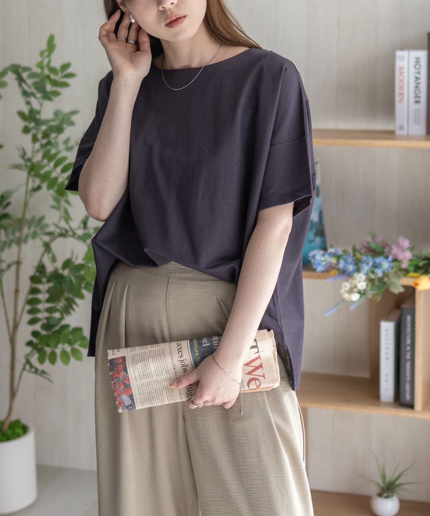 nAvy SARARI レギュラーTシャツ レディース ネコポス 対応商品
