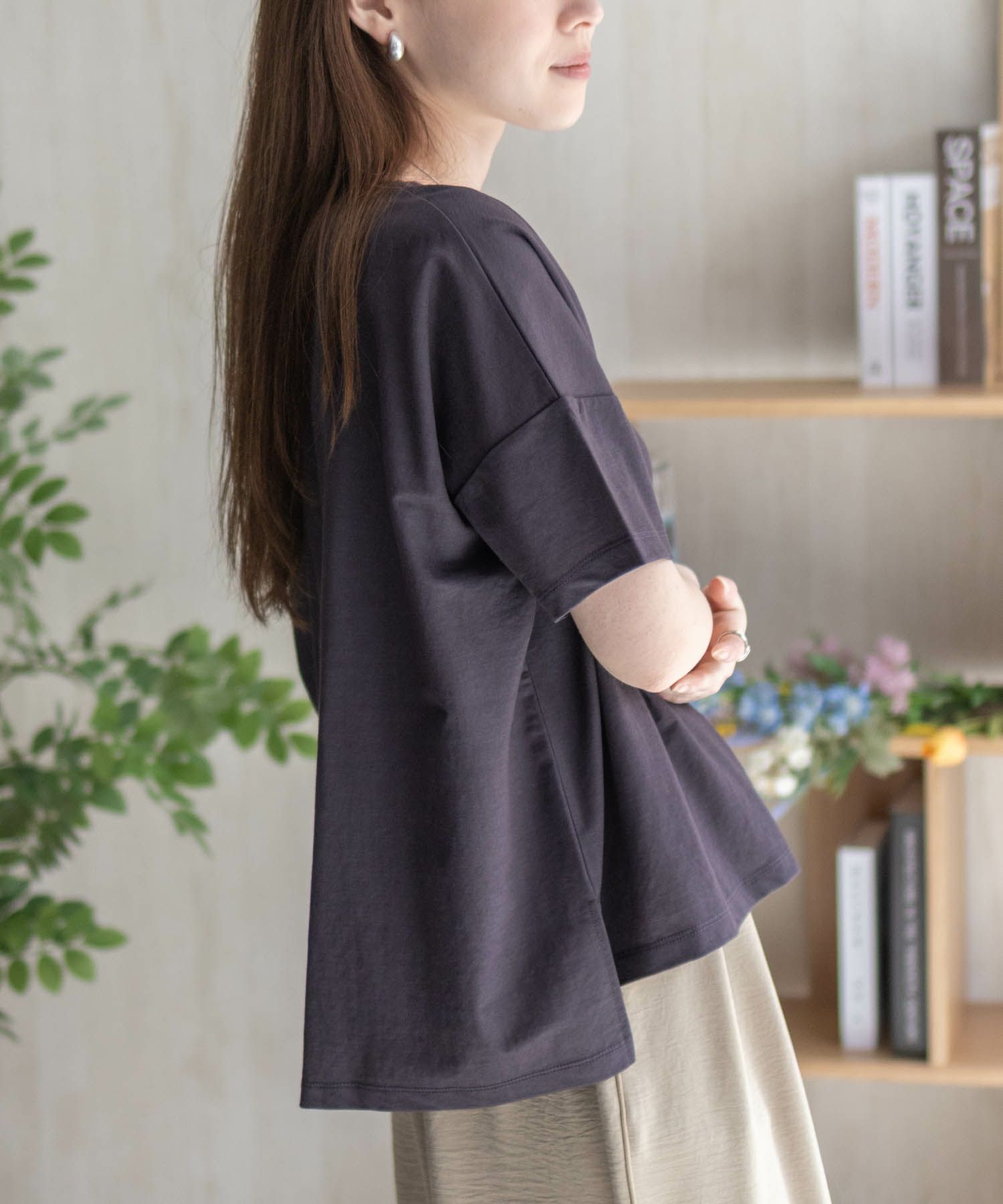 nAvy SARARI レギュラーTシャツ レディース ネコポス 対応商品