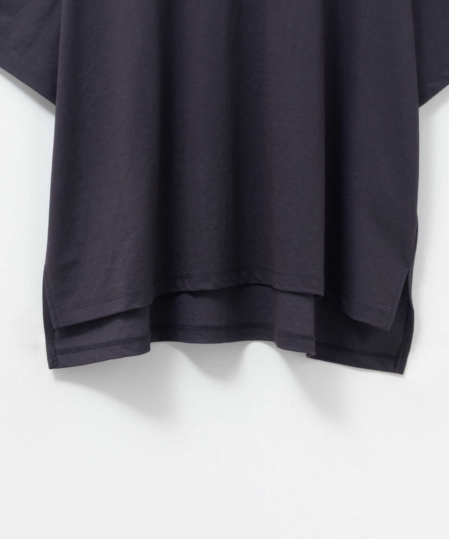 nAvy SARARI レギュラーTシャツ レディース ネコポス 対応商品