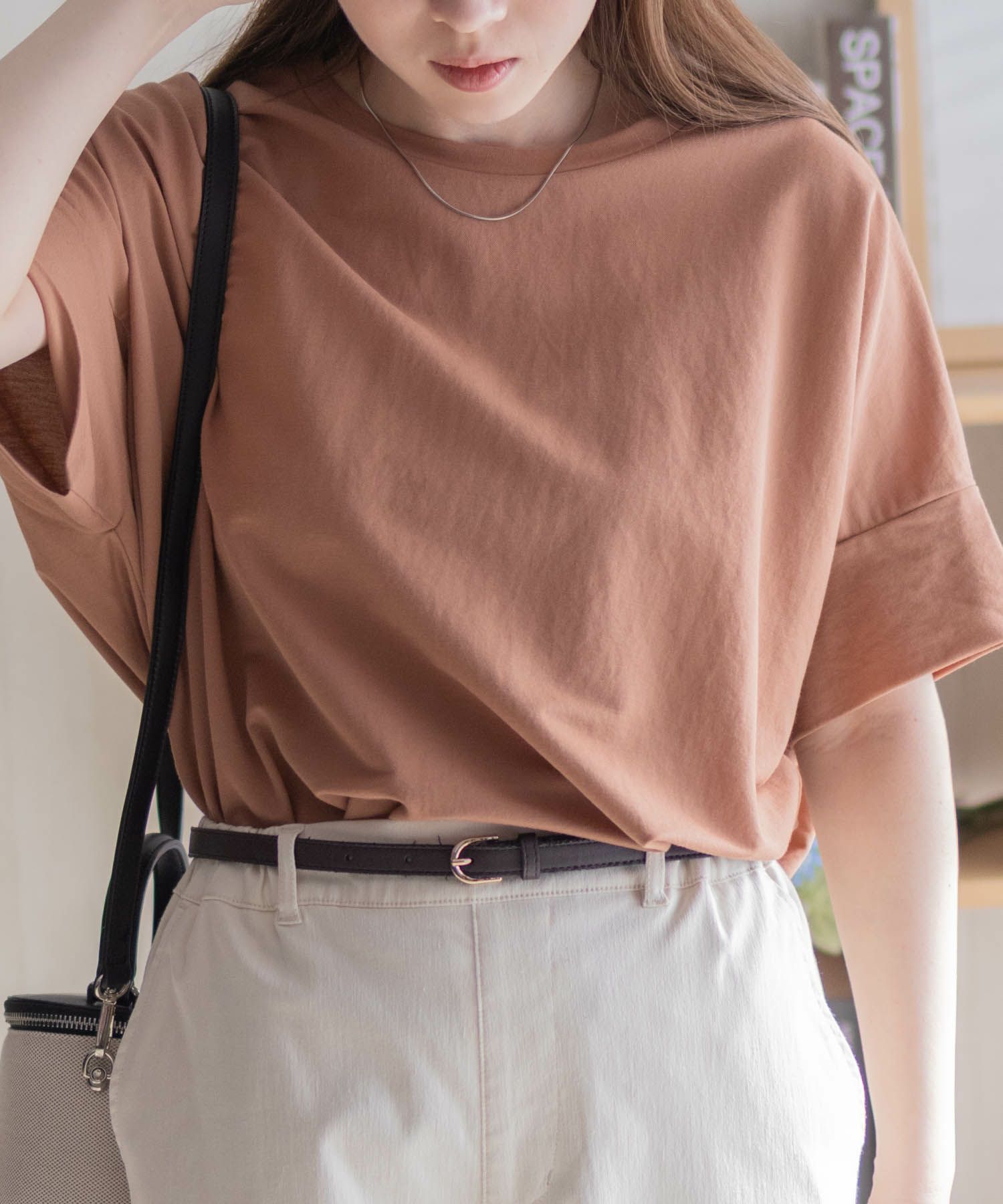 nAvy SARARI ドルマンTシャツ レディース ネコポス 対応商品