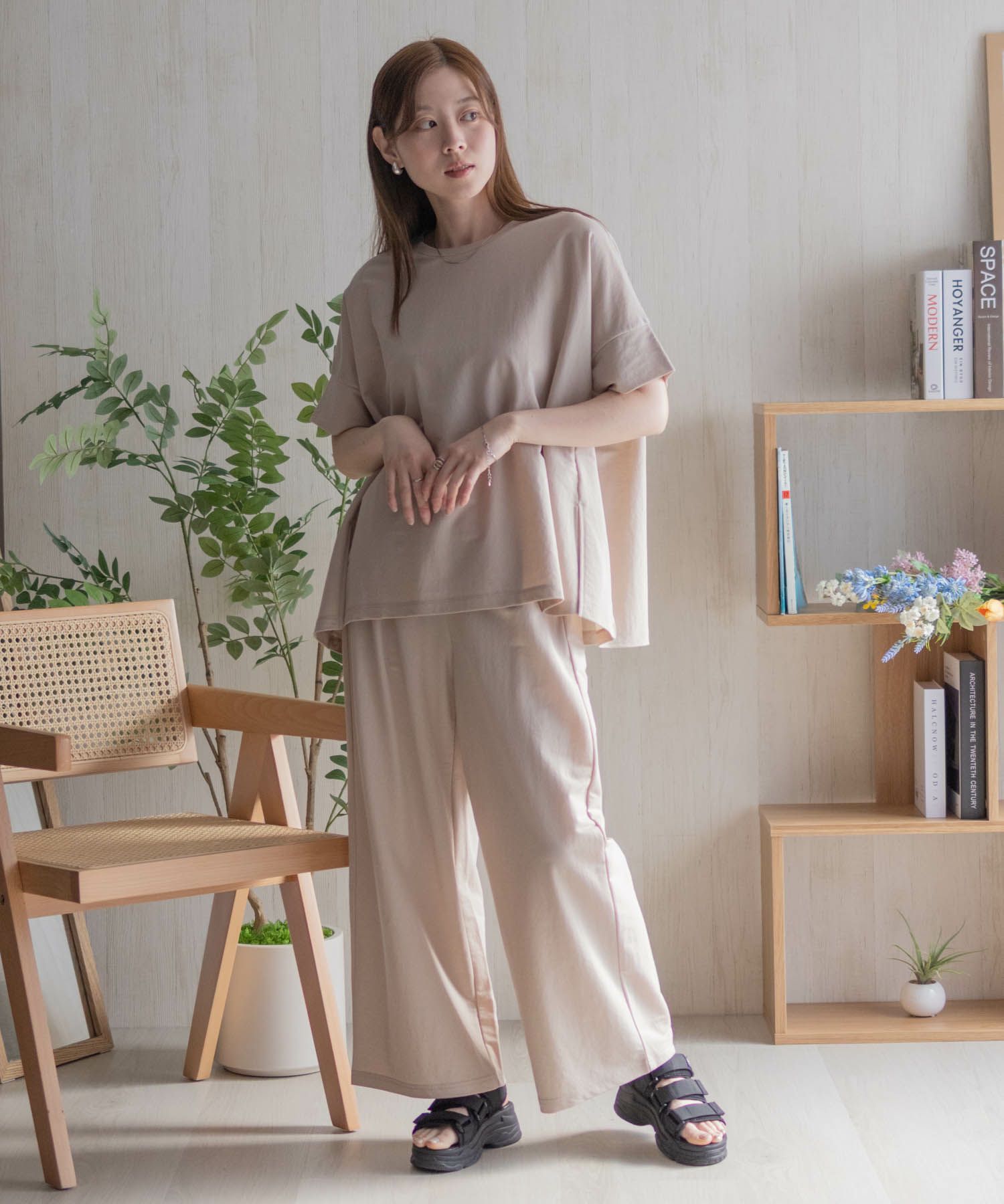 nAvy SARARI ドルマンTシャツ レディース ネコポス 対応商品