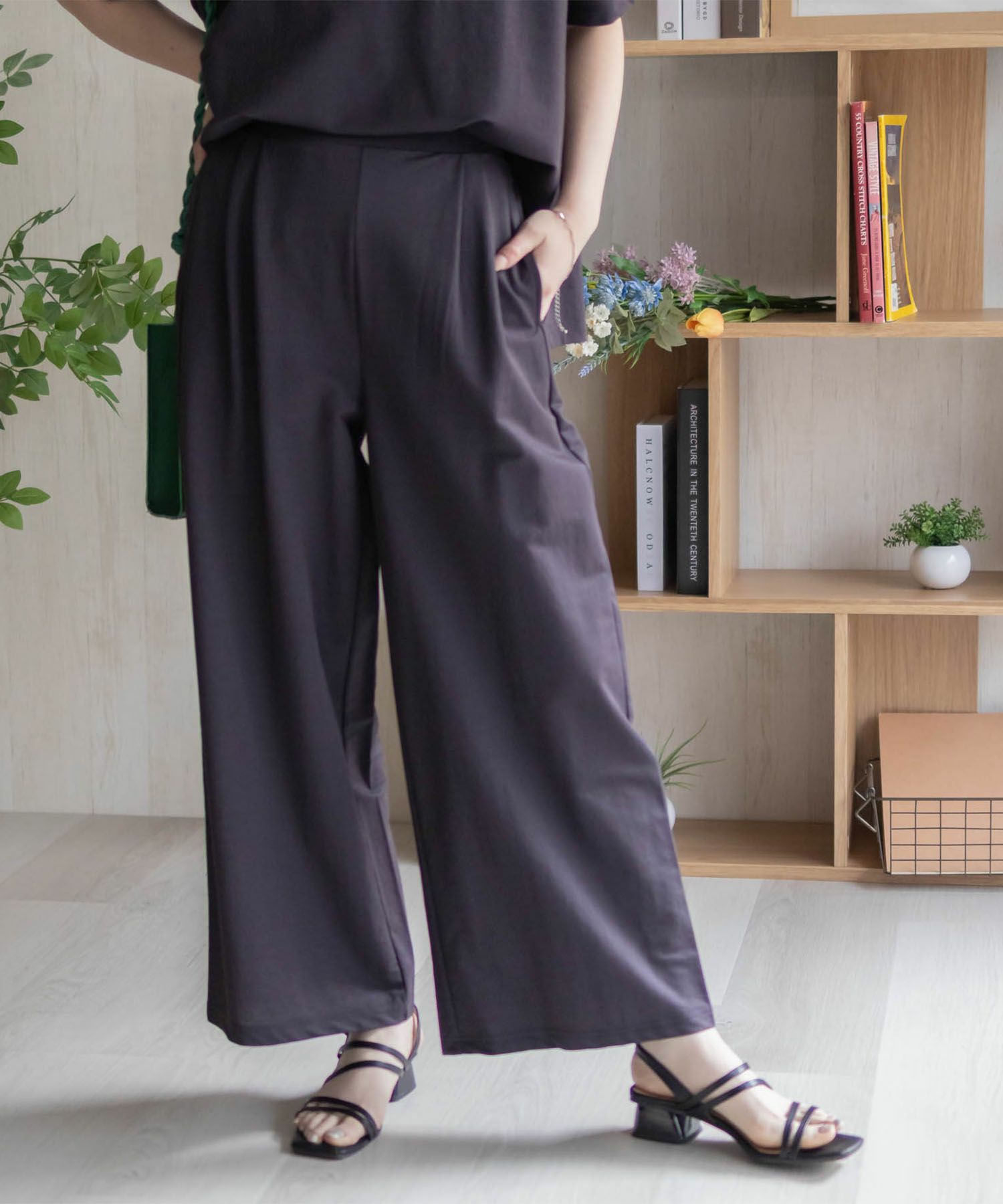 nAvy SARARI ワイドパンツ レディース