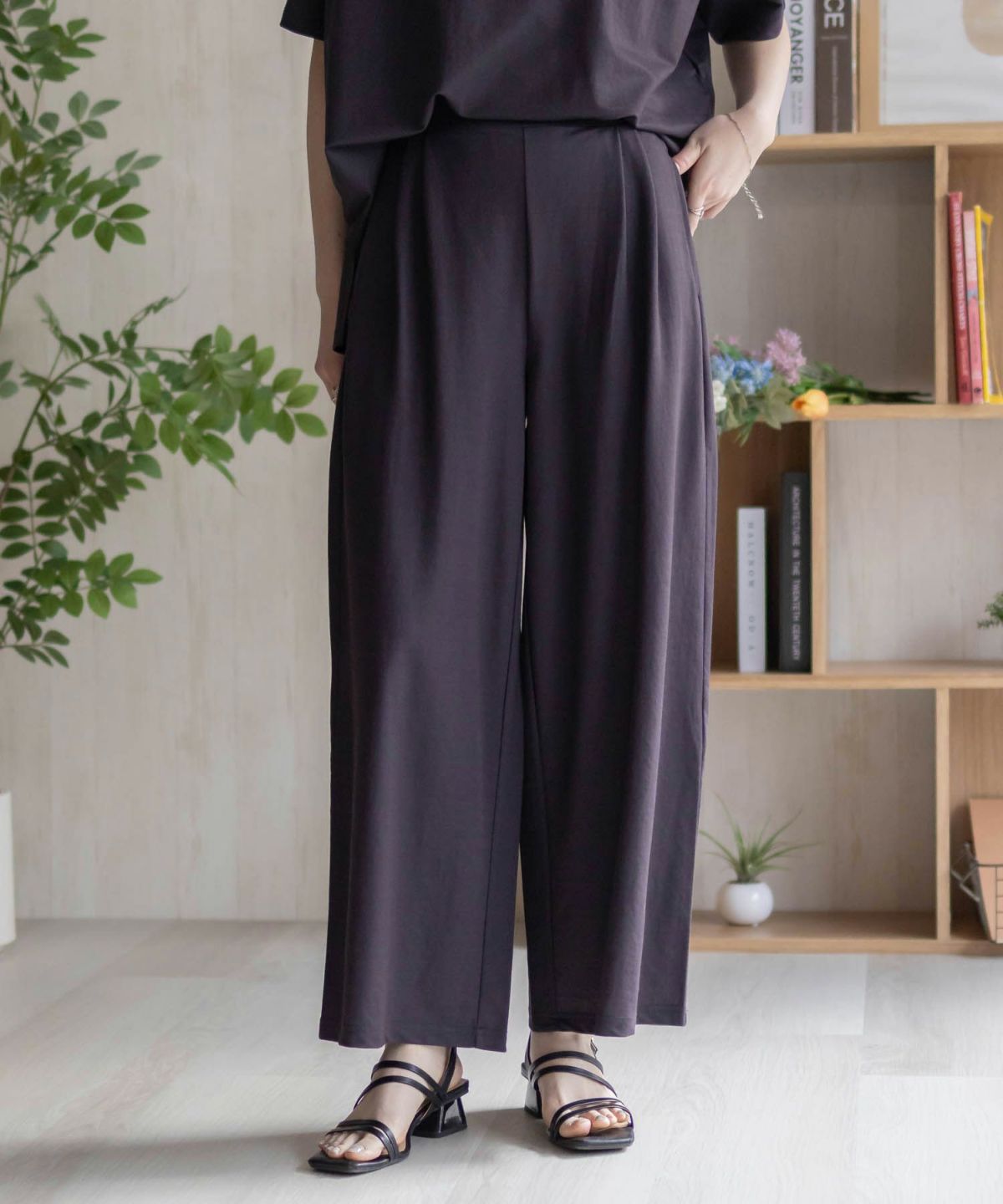 nAvy SARARI ワイドパンツ レディース