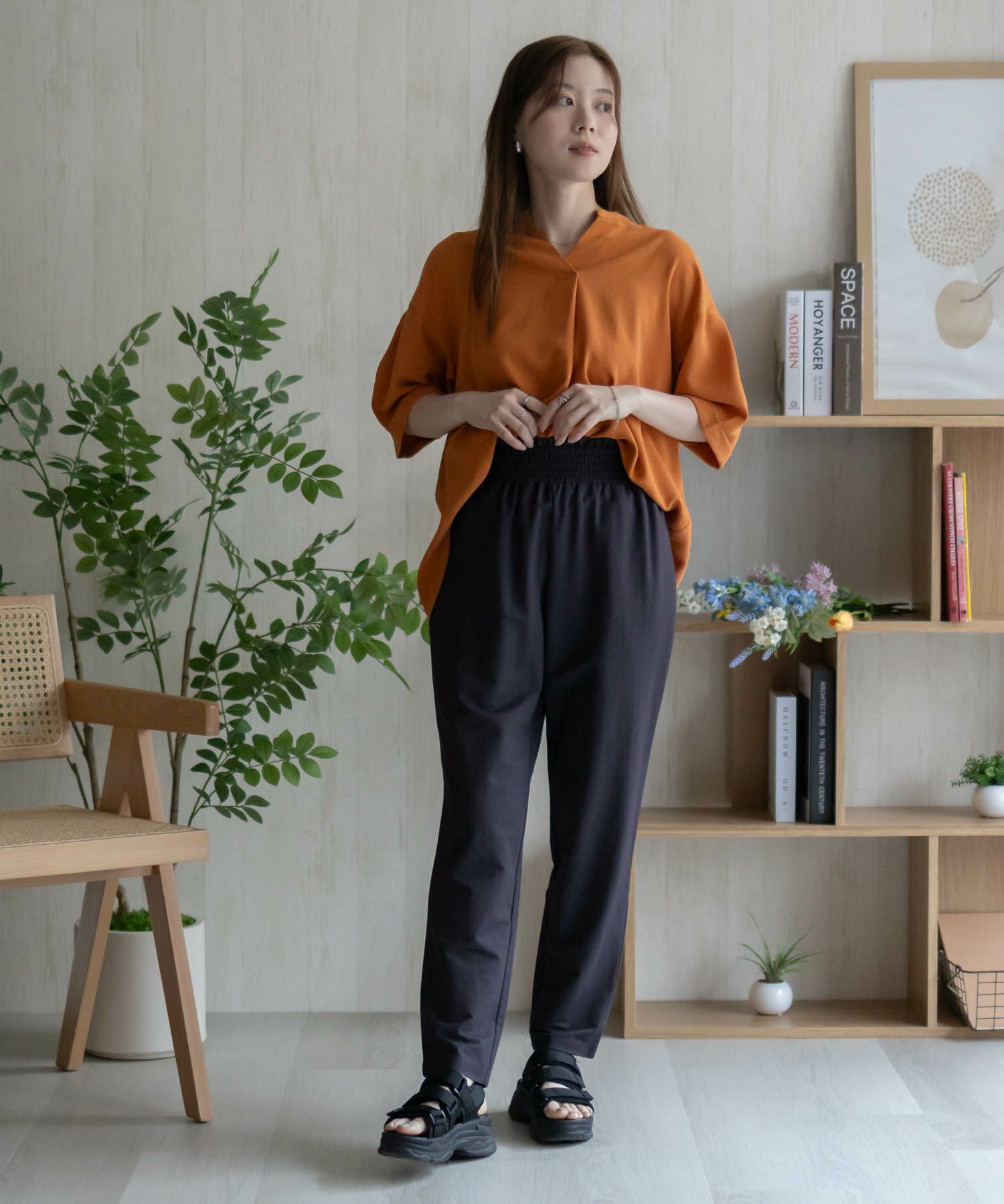 nAvy SARARI テーパードパンツ レディース