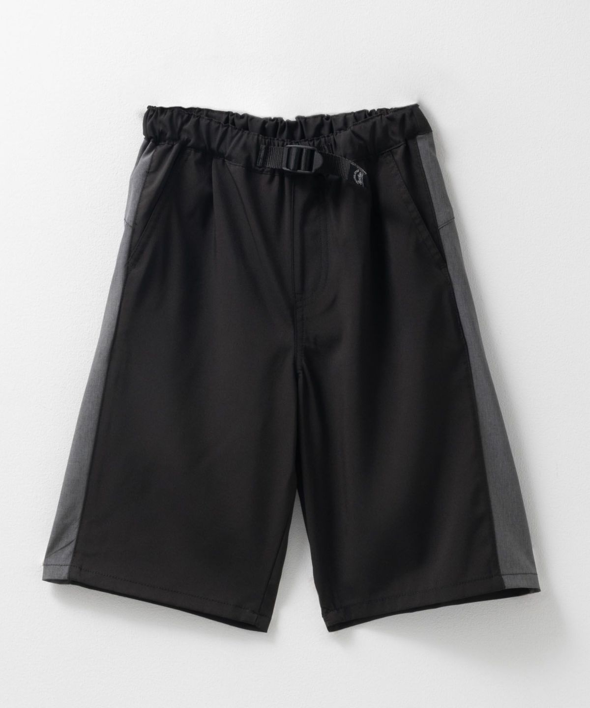 NAVY SARARI ギアショートパンツ キッズ