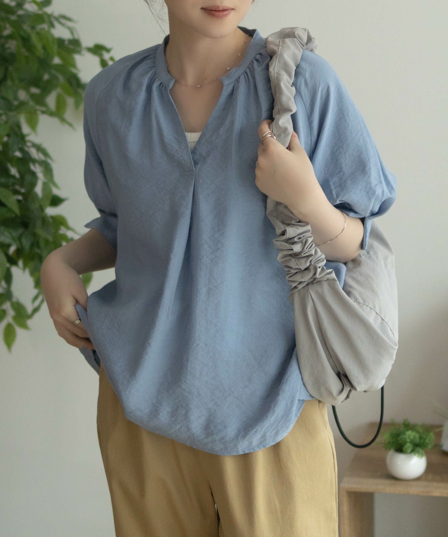 nAvy 5分袖スキッパーブラウス レディース商品画像-7