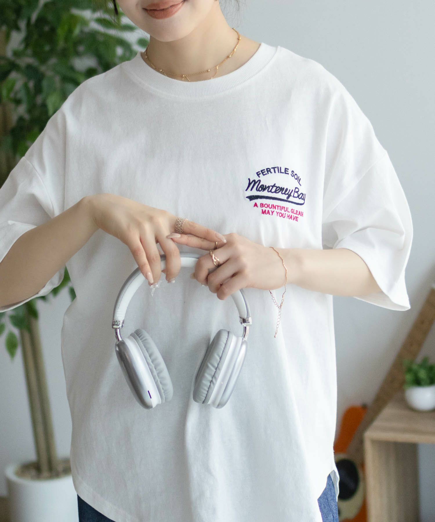 UNDERWRAPS ビッグ刺繍ラウンドTシャツ レディース ネコポス 対応商品