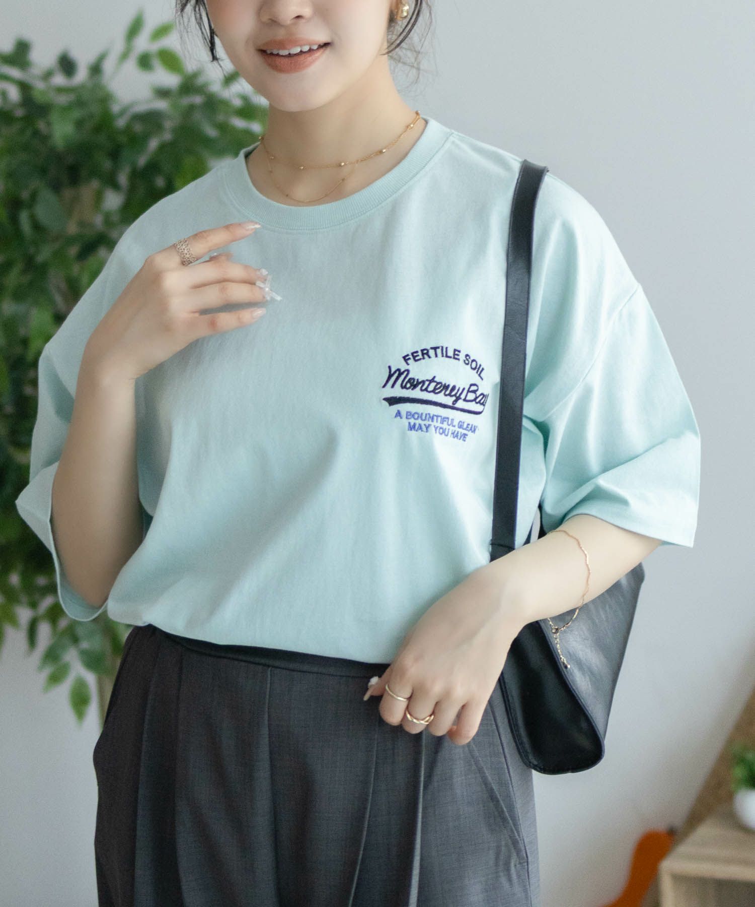 UNDERWRAPS  ビッグ刺繍ラウンドTシャツ レディース メール便 対応商品商品サムネイル-19
