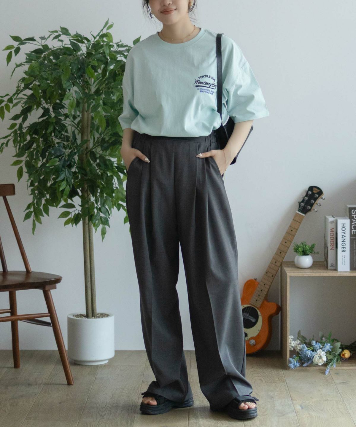 UNDERWRAPS ビッグ刺繍ラウンドTシャツ レディース ネコポス 対応商品