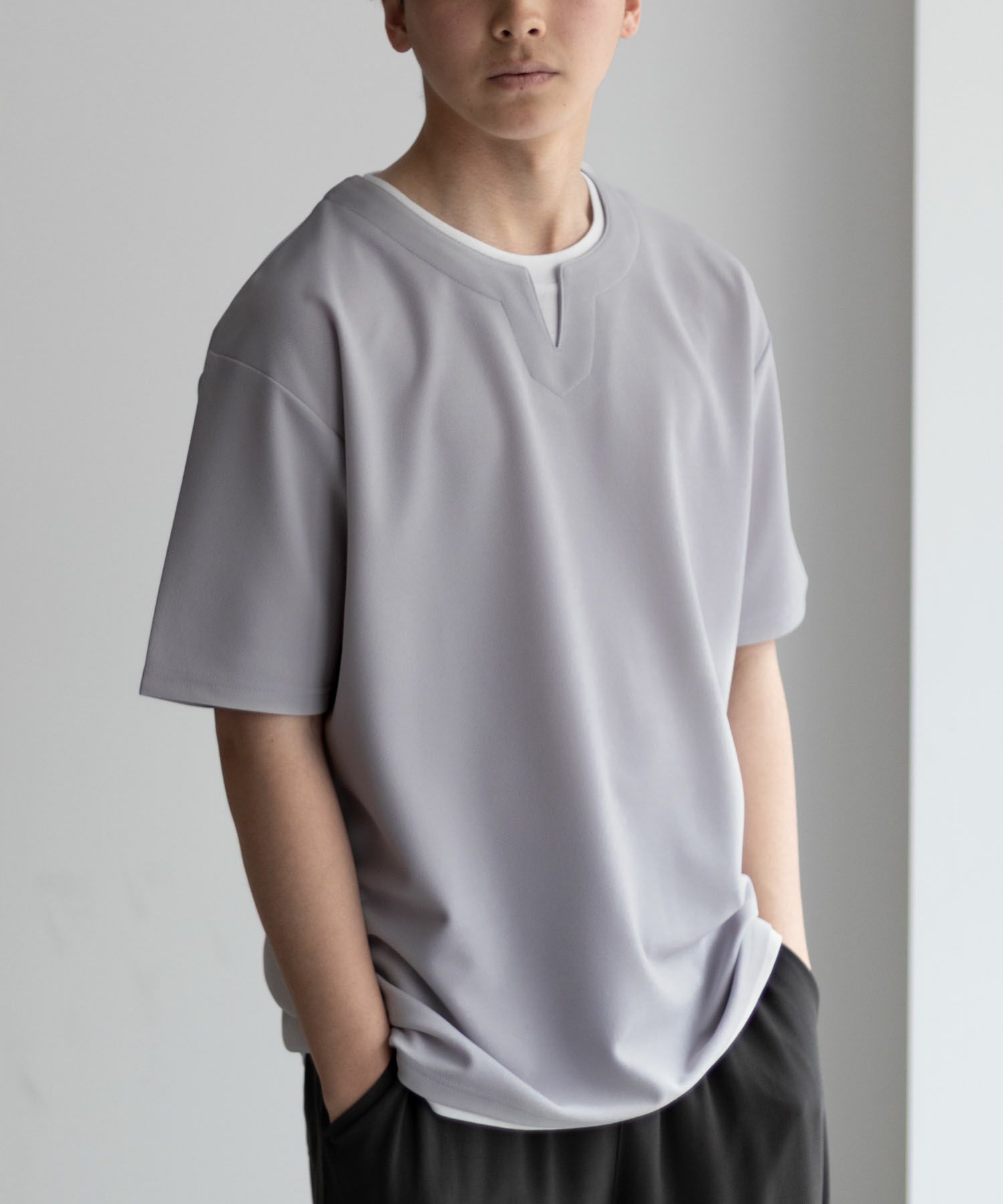 NAVY SARARI 接触冷感 キーネックフェイクレイヤードTシャツ メンズ メール便 対応商品商品サムネイル-1