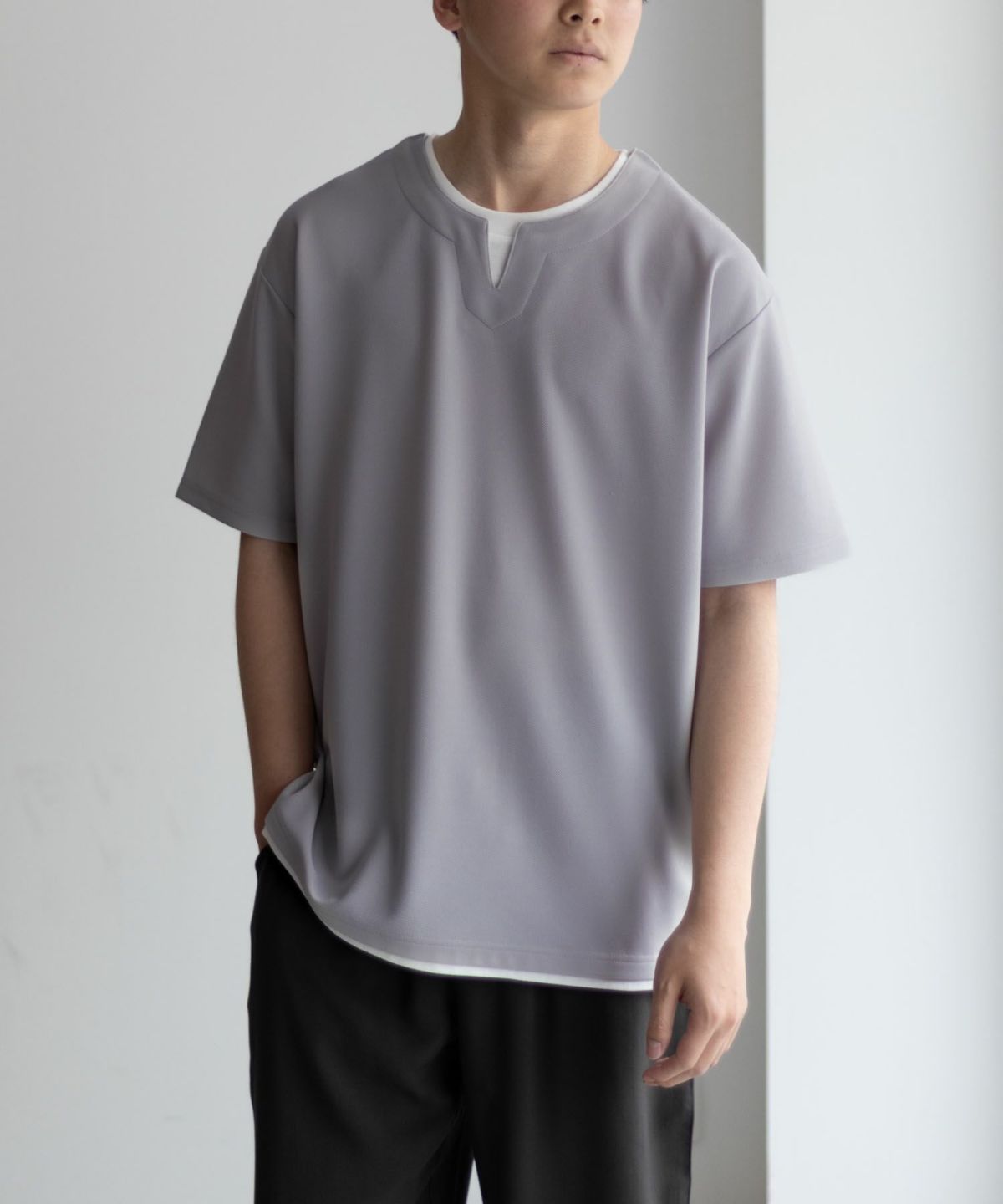 NAVY SARARI 接触冷感 キーネックフェイクレイヤードTシャツ メンズ ネコポス 対応商品