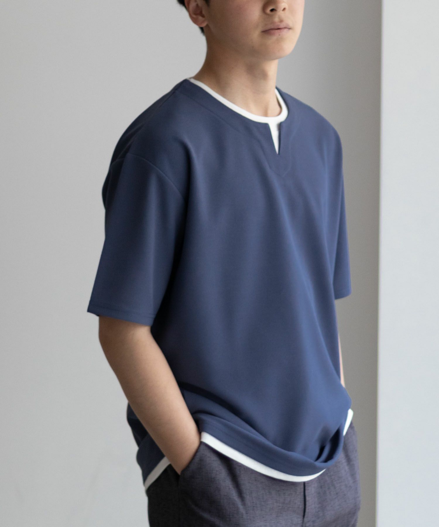 NAVY SARARI 接触冷感 キーネックフェイクレイヤードTシャツ メンズ ネコポス 対応商品