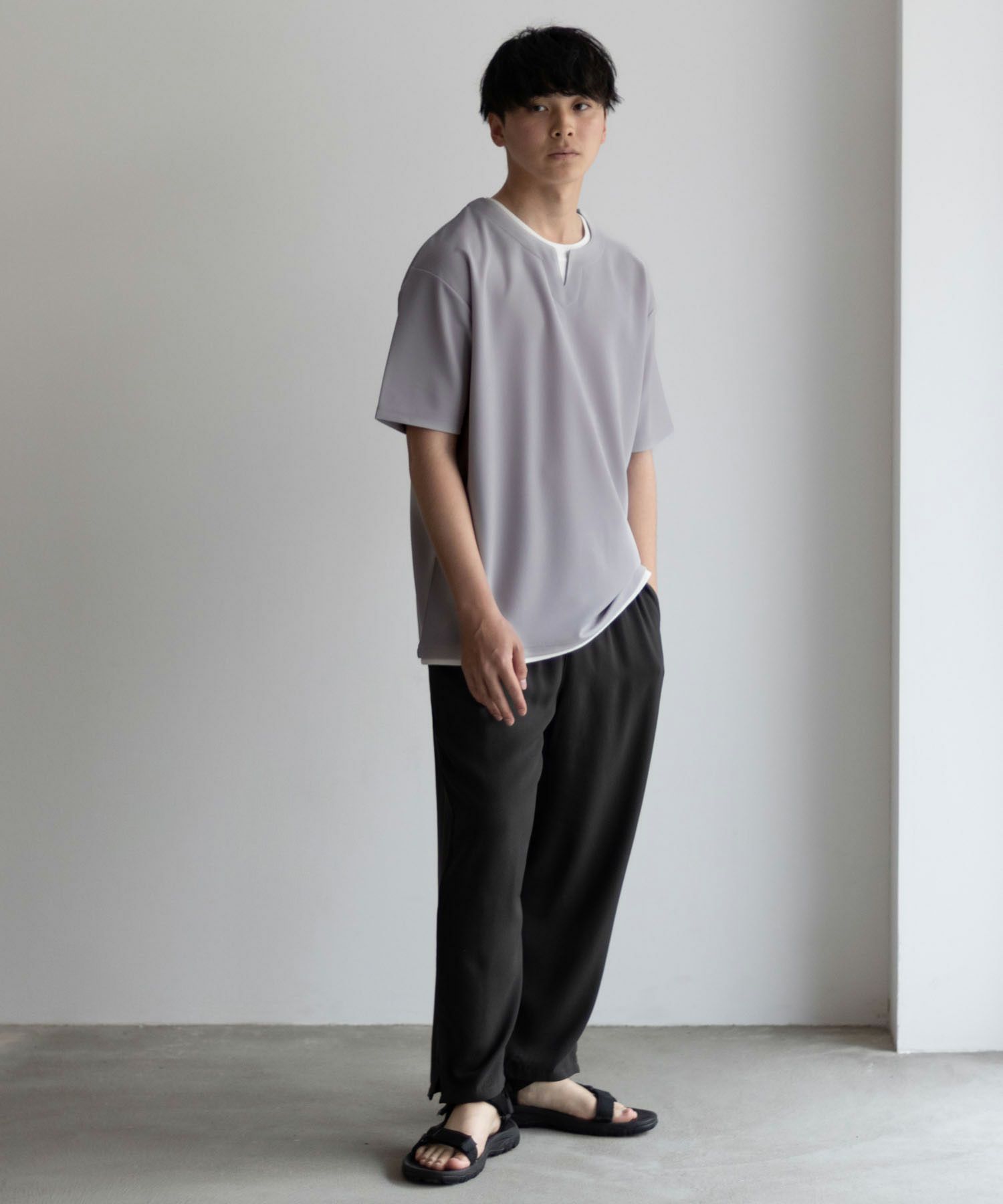 NAVY SARARI 接触冷感 キーネックフェイクレイヤードTシャツ メンズ ネコポス 対応商品