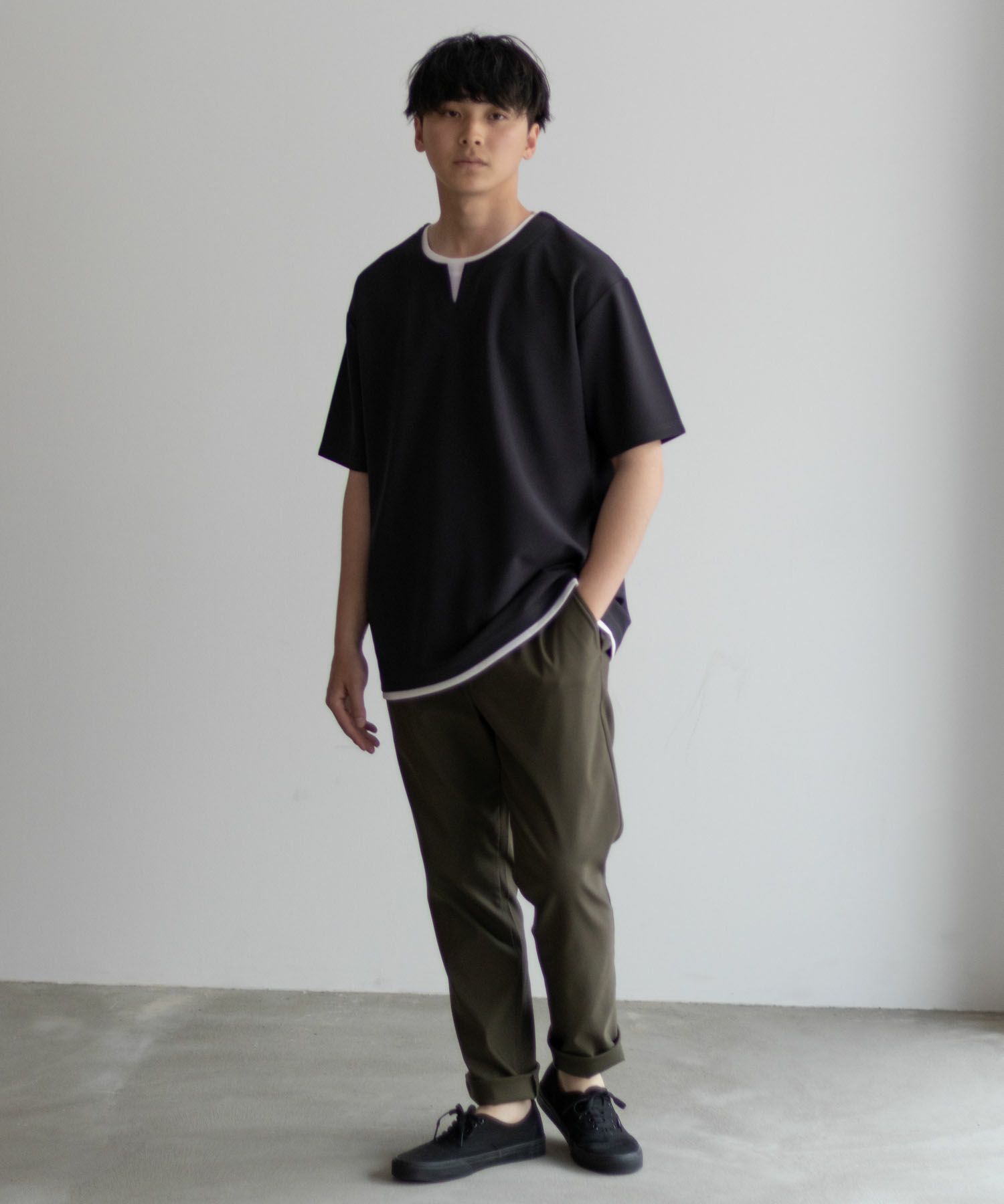 NAVY SARARI 接触冷感 キーネックフェイクレイヤードTシャツ メンズ ネコポス 対応商品
