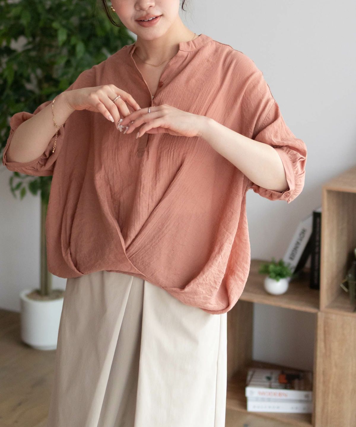 nAvy 裾タックスキッパーブラウス レディース