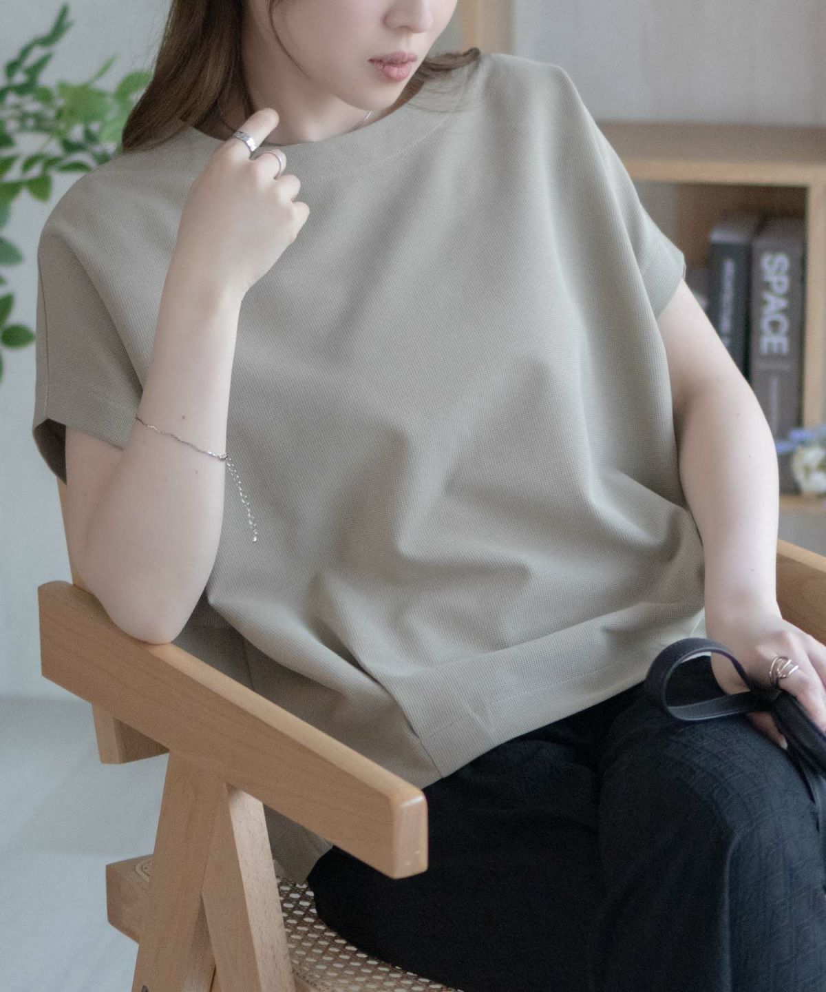 nAvy SARARI ミニワッフル裾タックプルオーバー レディース ネコポス 対応商品