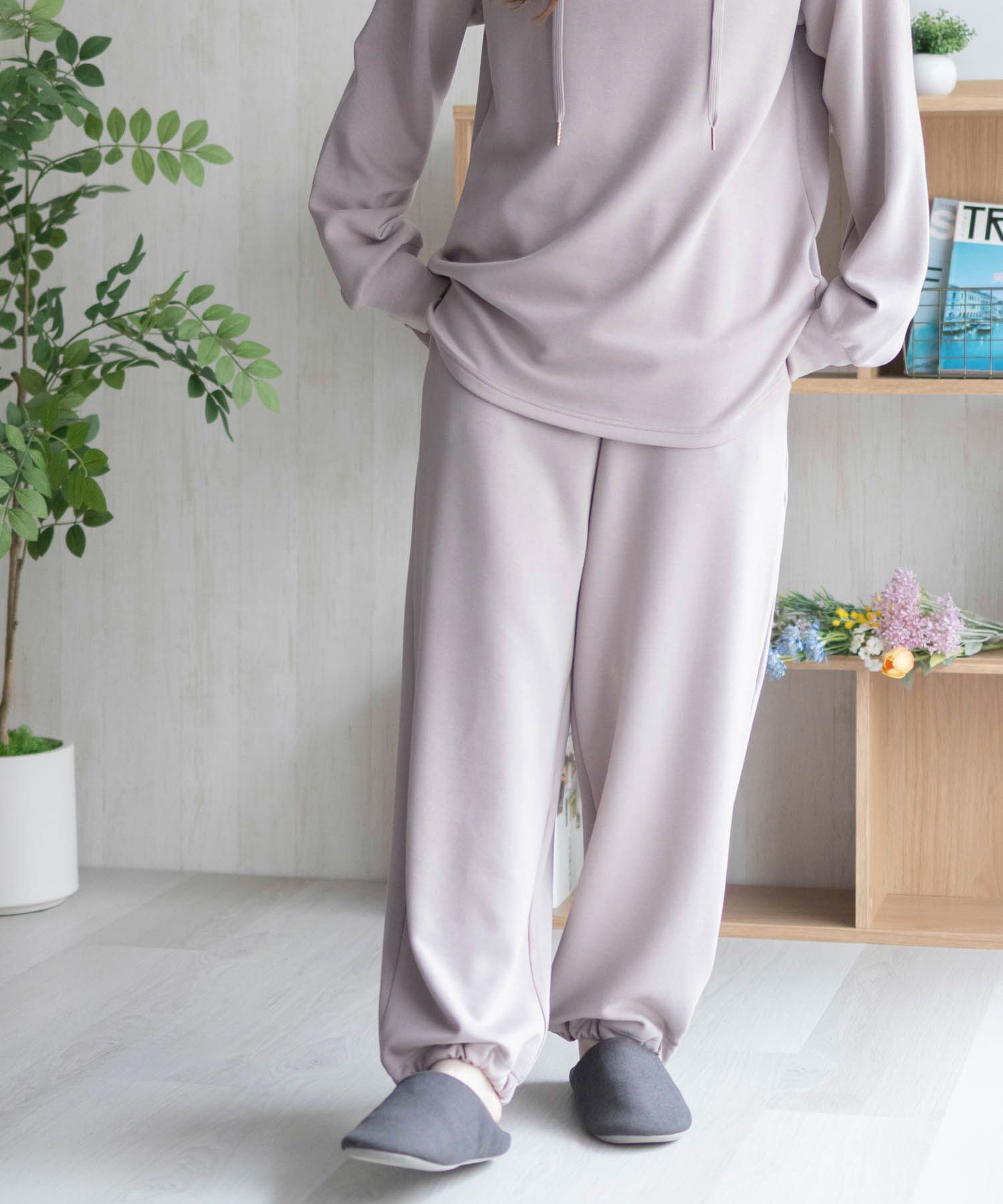 NAVY  ポンチ素材 もちもちスウェット上下セット レディース商品画像-18