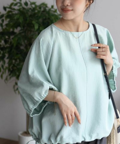 nAvy  裾サイドシャーリングブラウス レディース