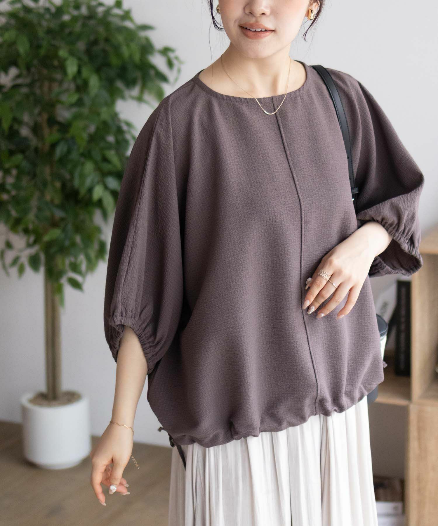 nAvy  裾サイドシャーリングブラウス レディース商品画像-15