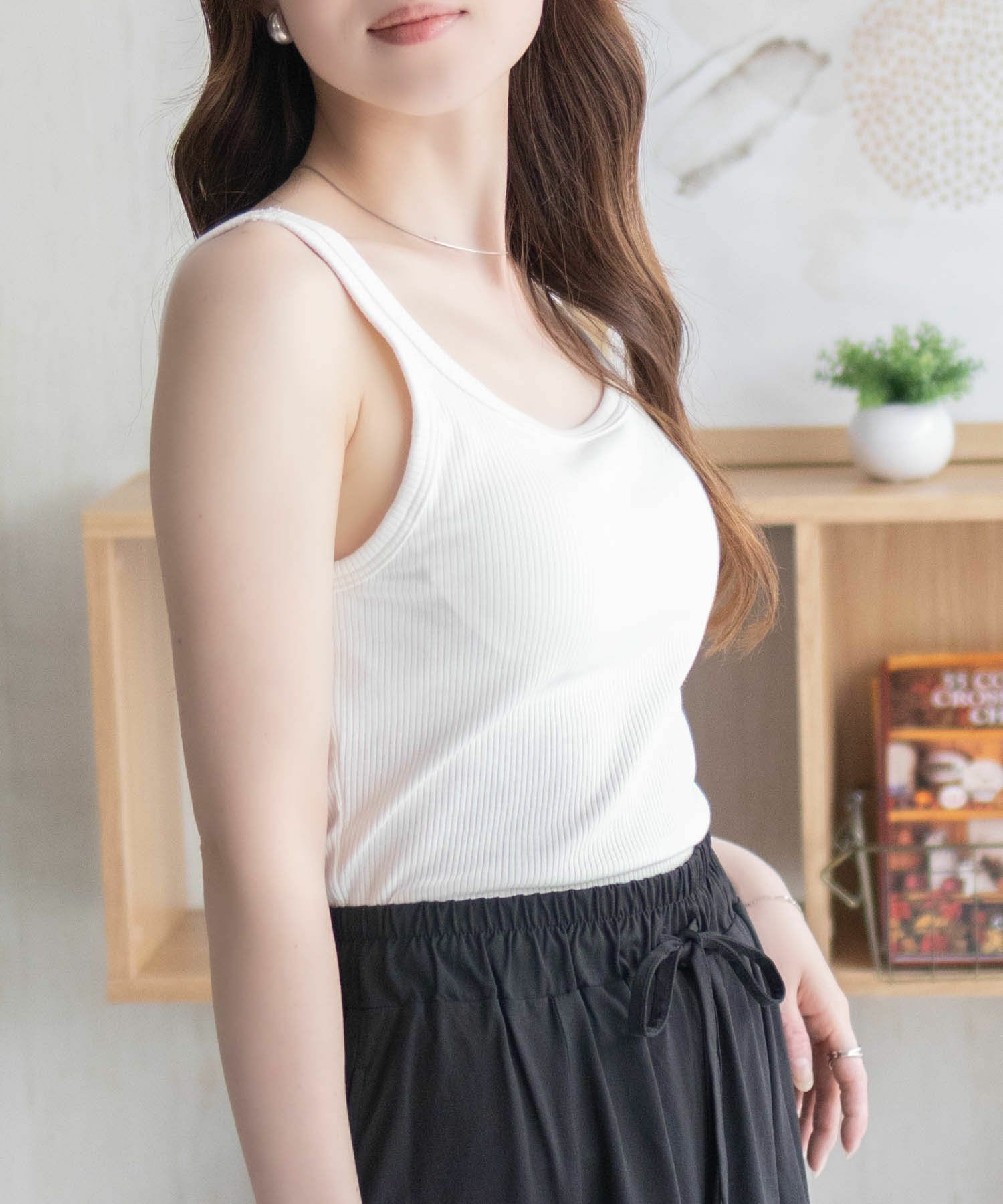 nAvy ハピ楽 カップ付きリブスクエアタンクトップ レディース