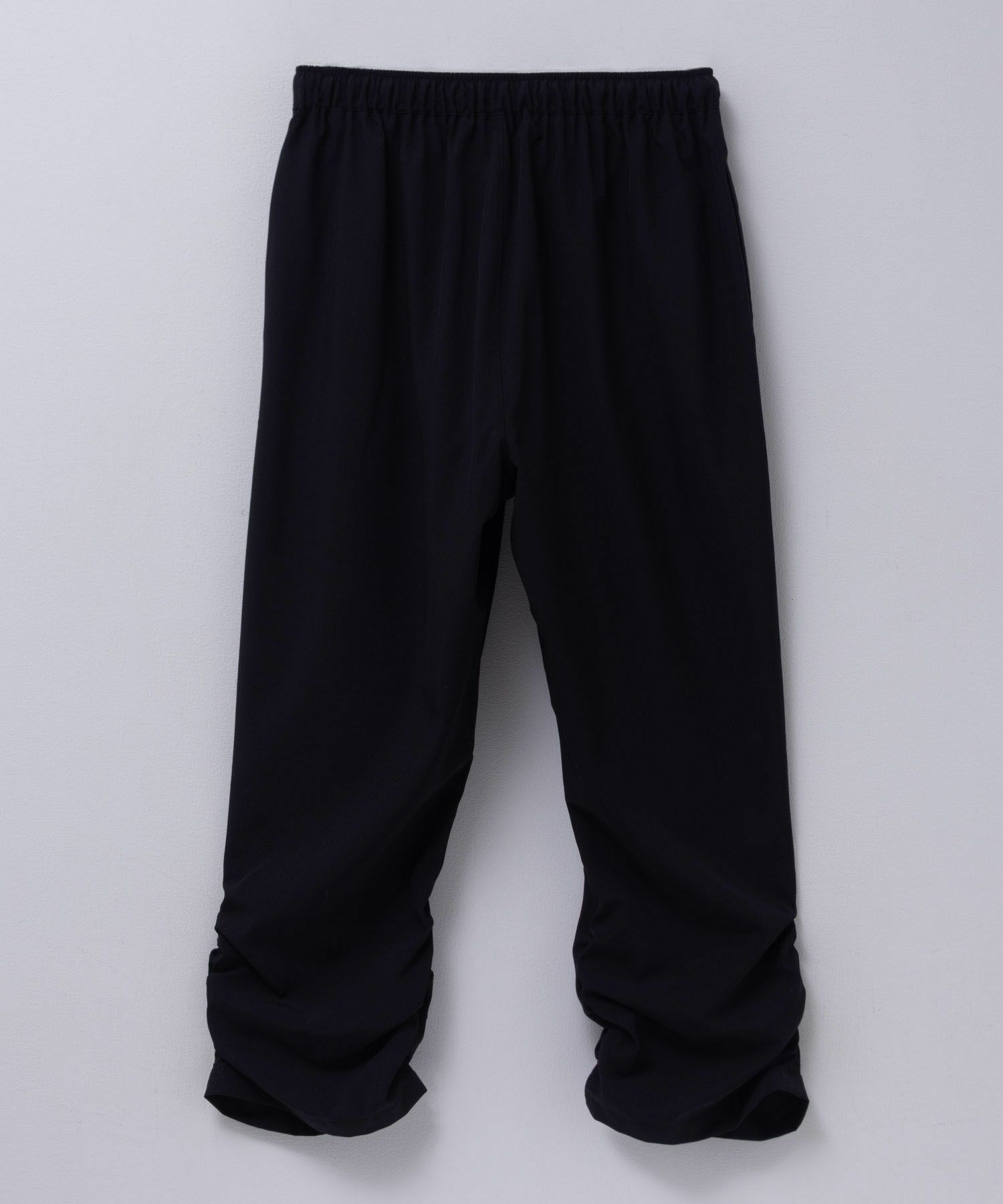 nAvy SARARI  裾シャーリング7分丈パンツ レディース商品画像-26