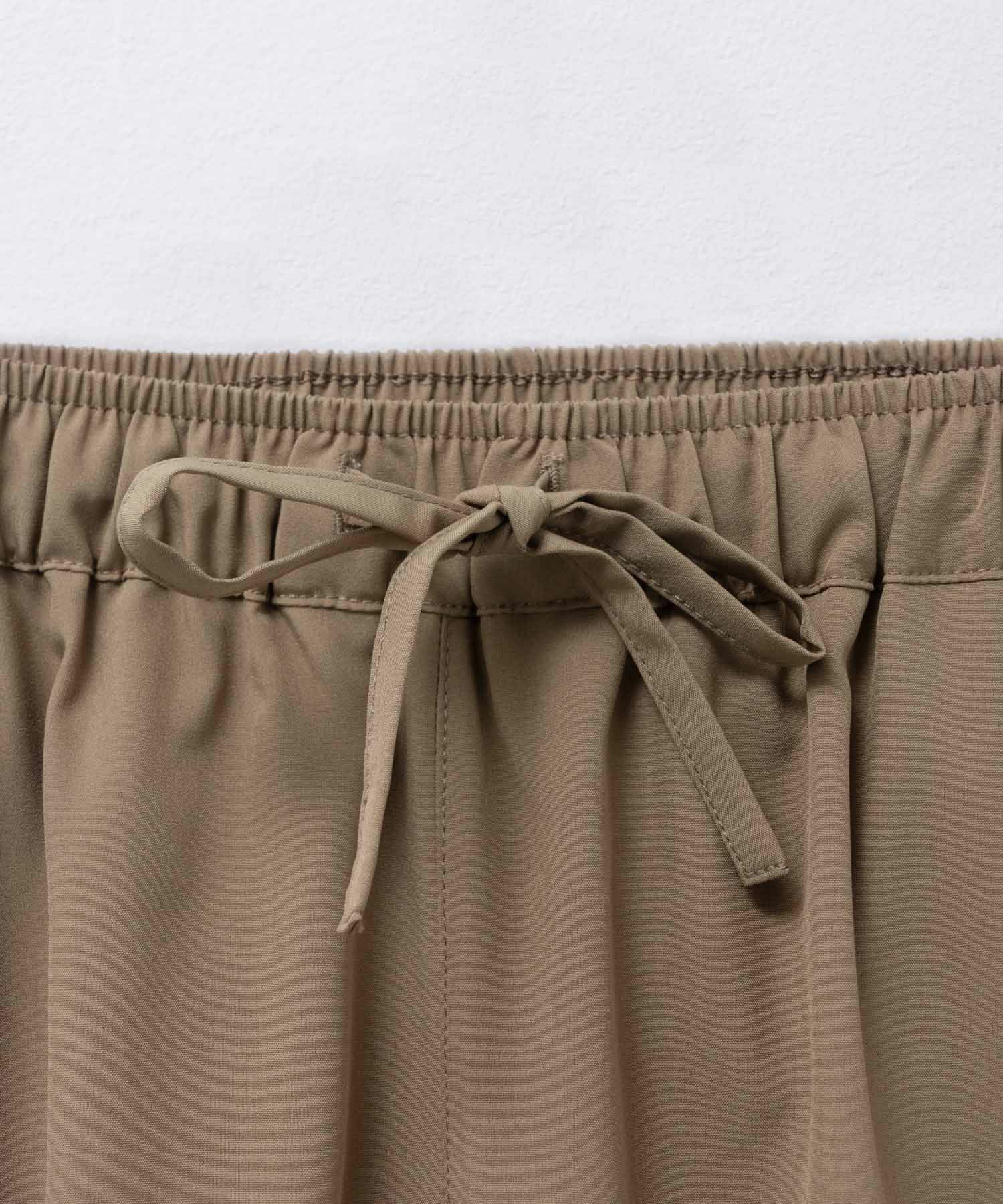 nAvy SARARI  裾シャーリング7分丈パンツ レディース商品画像-28