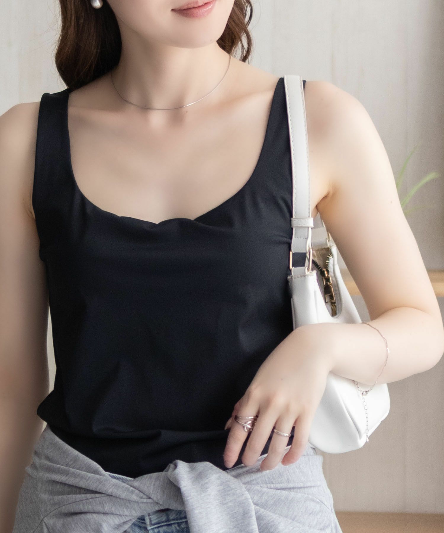 nAvy  ハピ楽 カップ付きナイロンベア天スクエアタンクトップ レディース商品画像-14