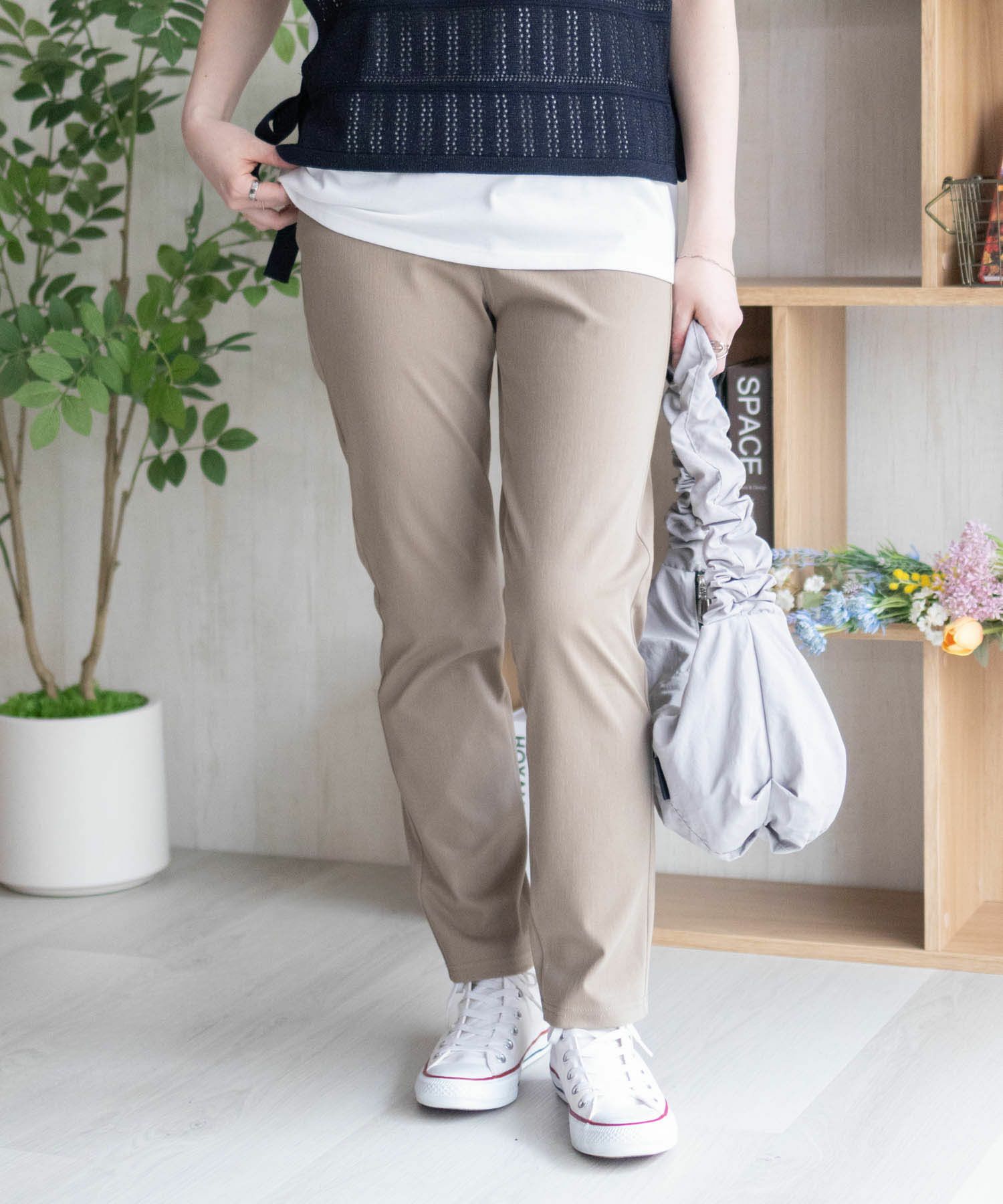 nAvy SARARI  ひんやりフローズンストレートパンツ レディース商品画像-6