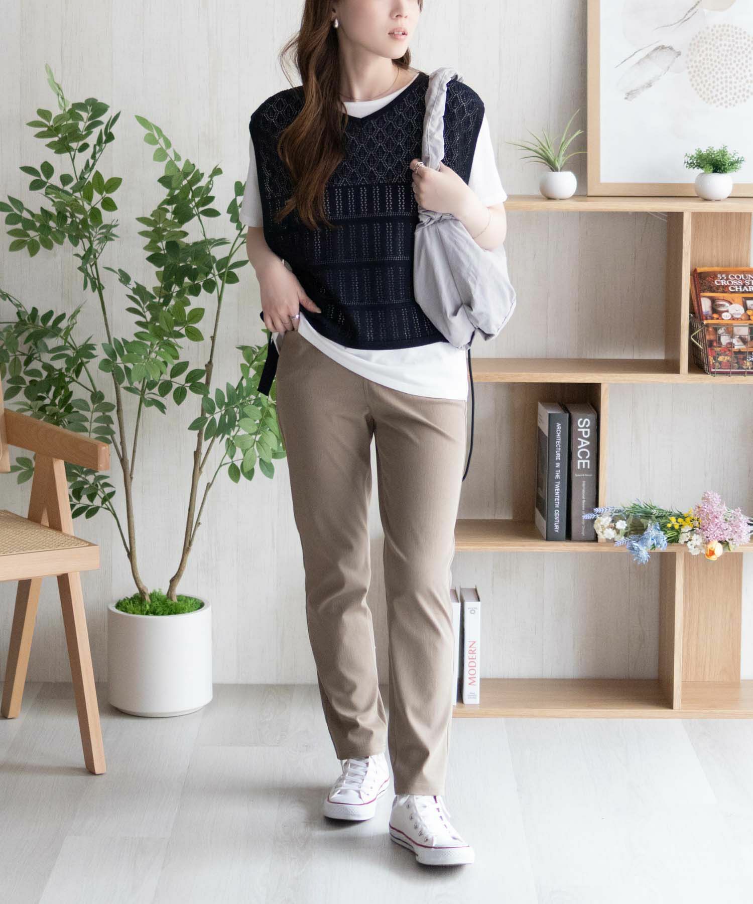 nAvy SARARI ひんやりフローズンストレートパンツ レディース